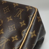 Louis Vuitton(LV) Batignolles Handbag Monogram Canvas — thumbnail 18