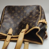 Louis Vuitton(LV) Batignolles Handbag Monogram Canvas — thumbnail 21