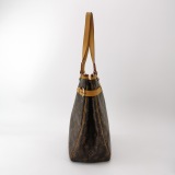 Louis Vuitton(LV) Batignolles Handbag Monogram Canvas Vertical — thumbnail 3