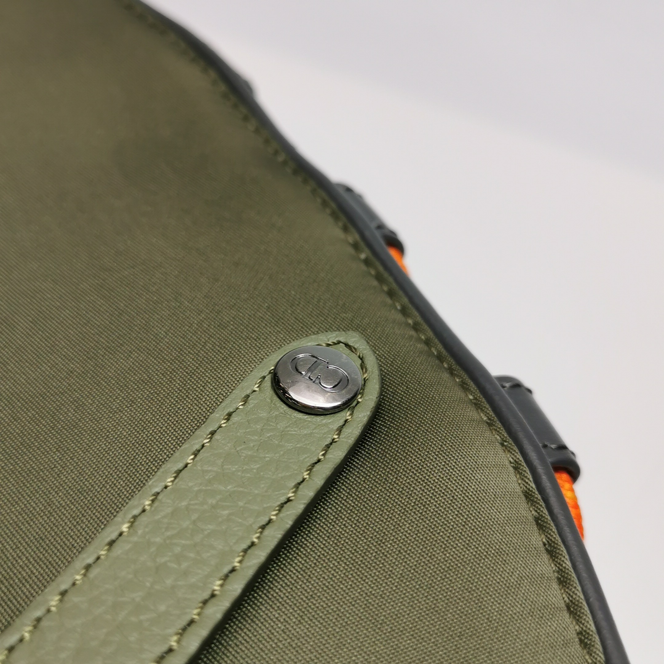 Christian Dior x Sacai Saddle Crossbody Bag Technical Fabric and Leather Mini — photo 10 of 15
