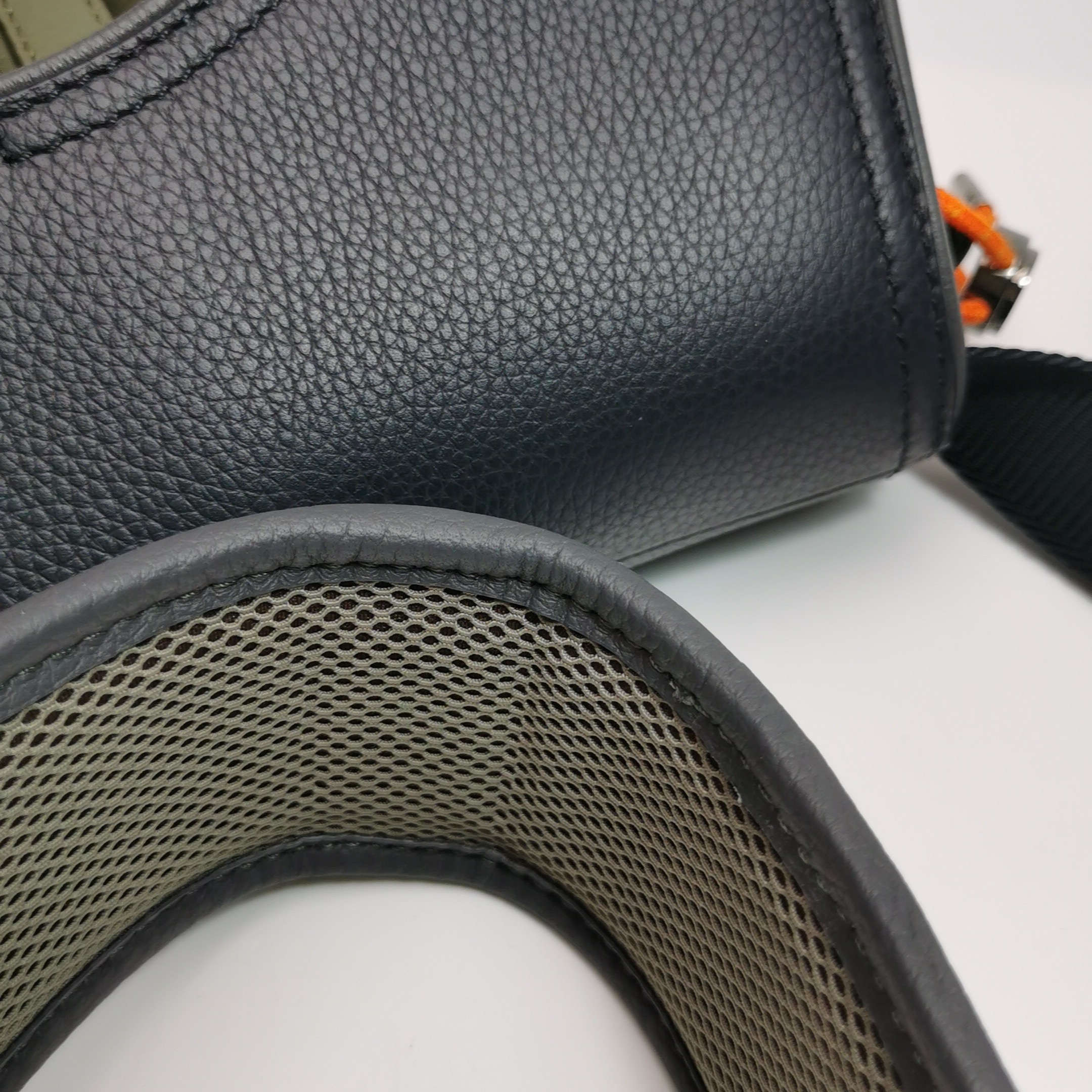 Christian Dior x Sacai Saddle Crossbody Bag Technical Fabric and Leather Mini — photo 15 of 15