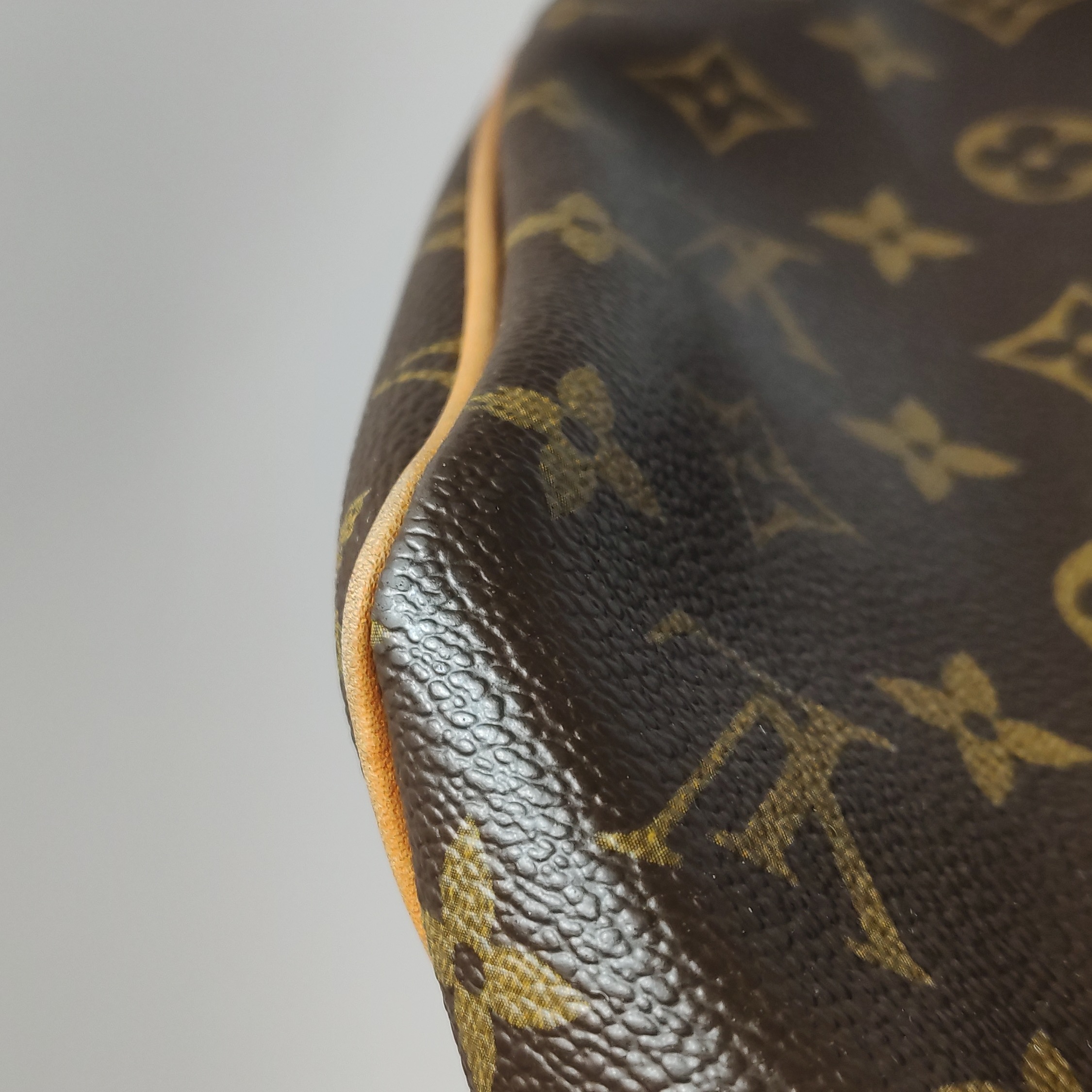 Louis Vuitton(LV) Batignolles Handbag Monogram Canvas Vertical — photo 20 of 21