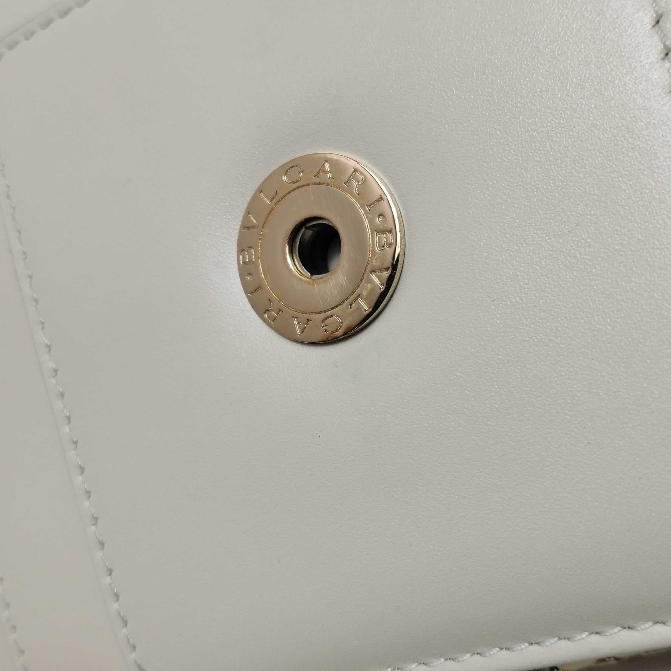 Bvlgari Serpenti Forever Square Shoulder Bag Leather Small — photo 21 of 22