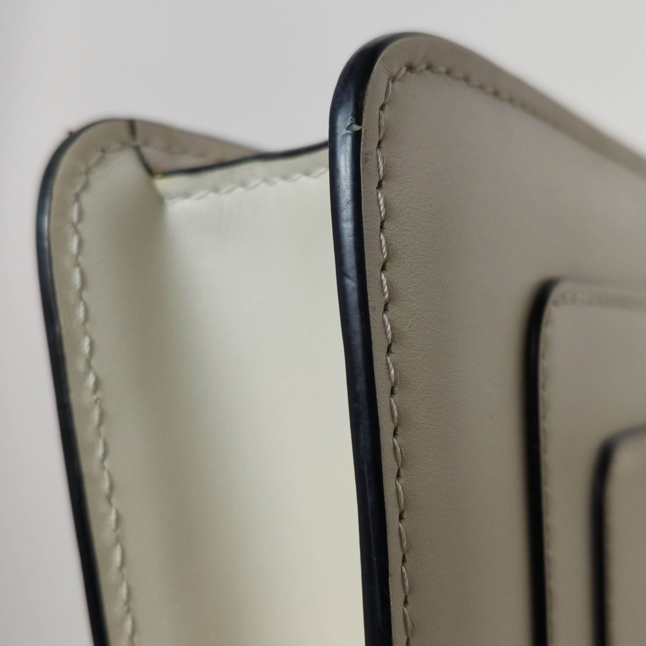 Bvlgari Serpenti Forever Square Shoulder Bag Leather Small — photo 16 of 22