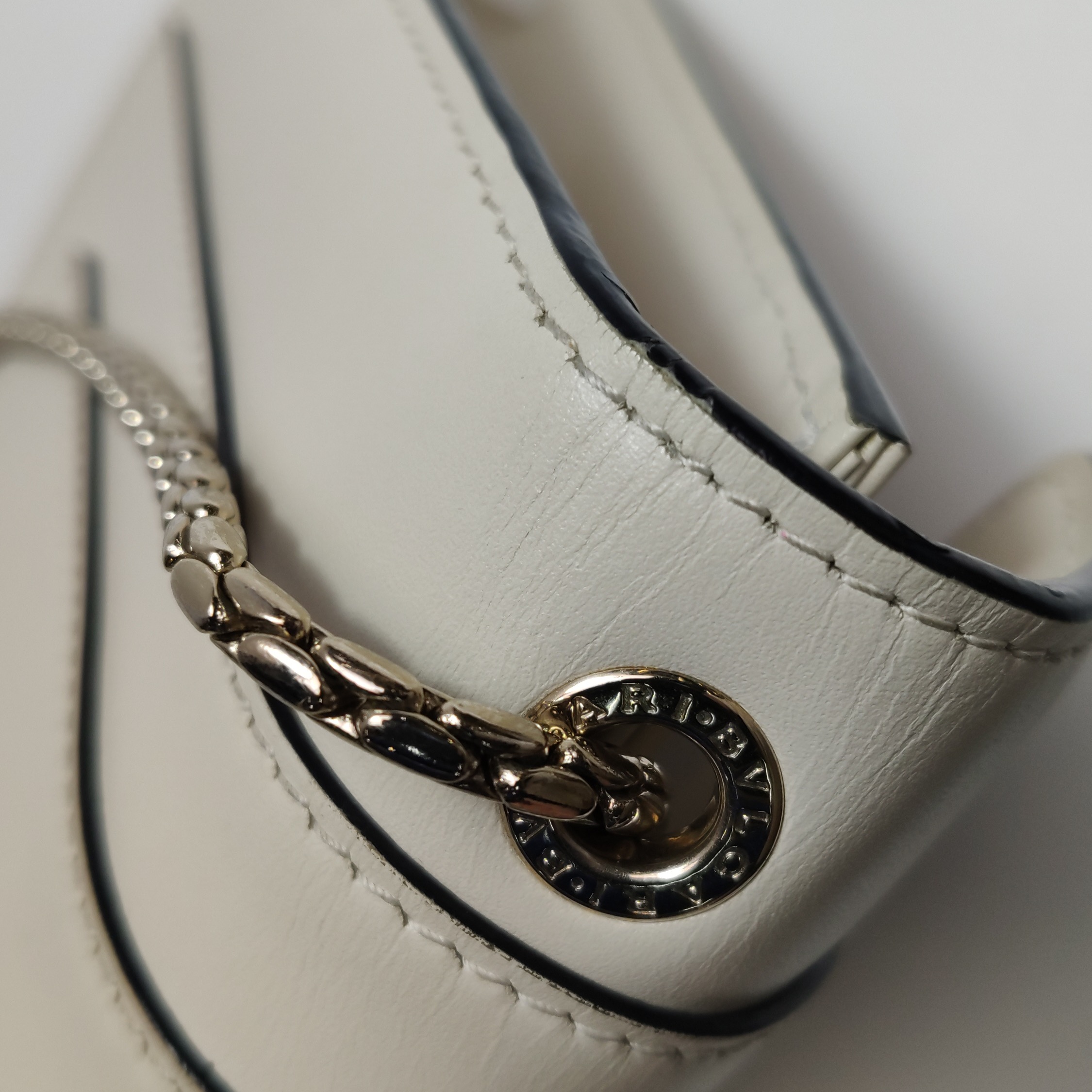 Bvlgari Serpenti Forever Square Shoulder Bag Leather Small — photo 13 of 22