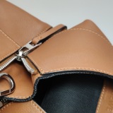 Loewe Hammock Bag Leather Small — thumbnail 14
