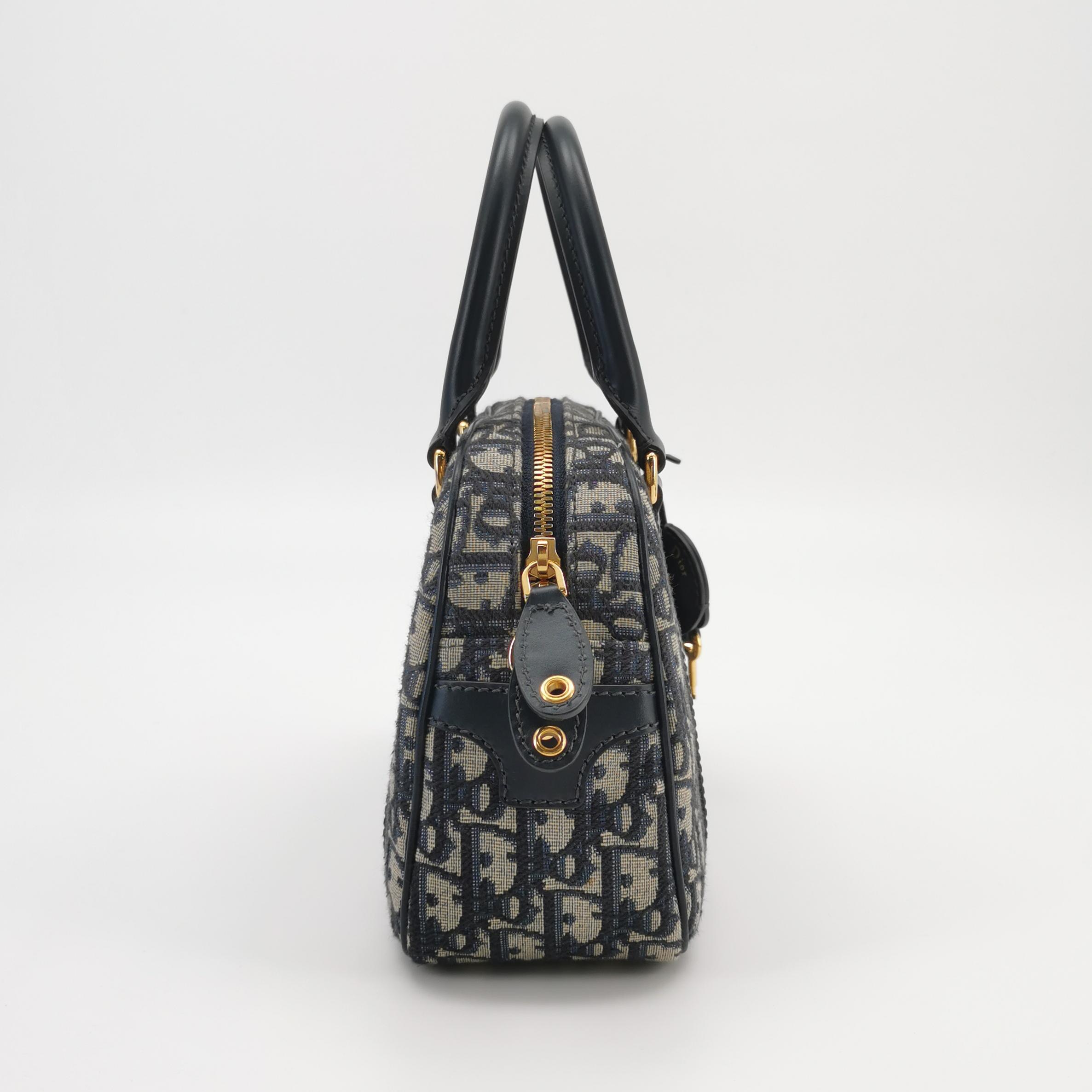 Christian Dior D-Vibe Bowling Bag Oblique Canvas Medium — photo 4 of 17