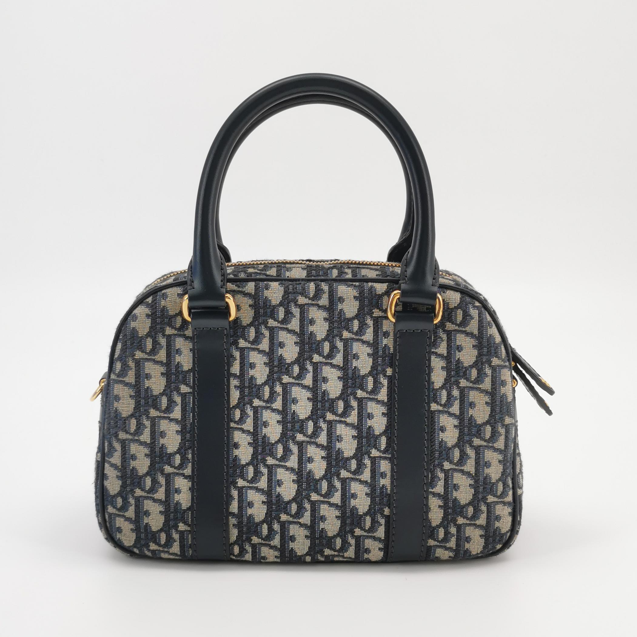 Christian Dior D-Vibe Bowling Bag Oblique Canvas Medium — photo 5 of 17
