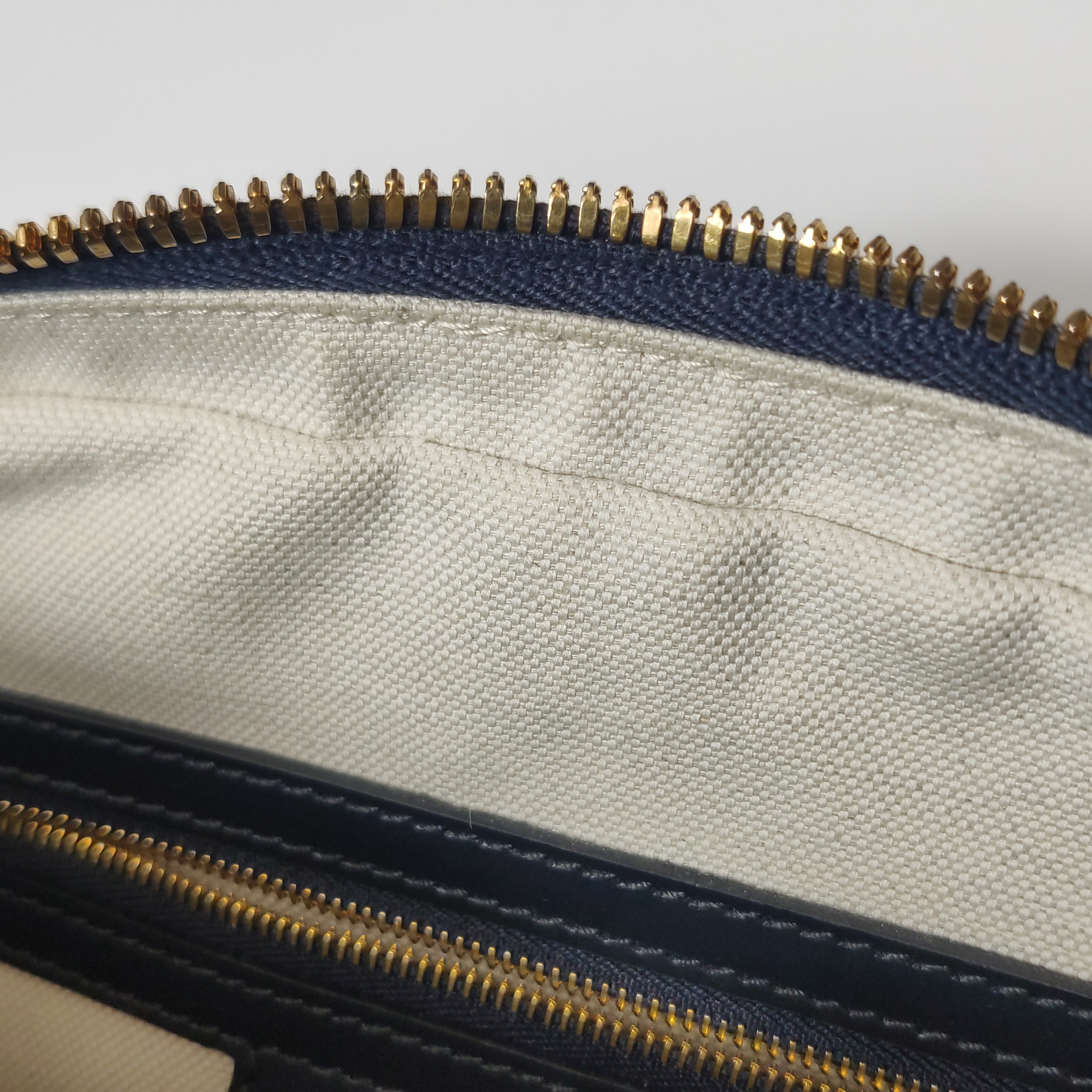 Christian Dior D-Vibe Bowling Bag Oblique Canvas Medium — photo 9 of 17