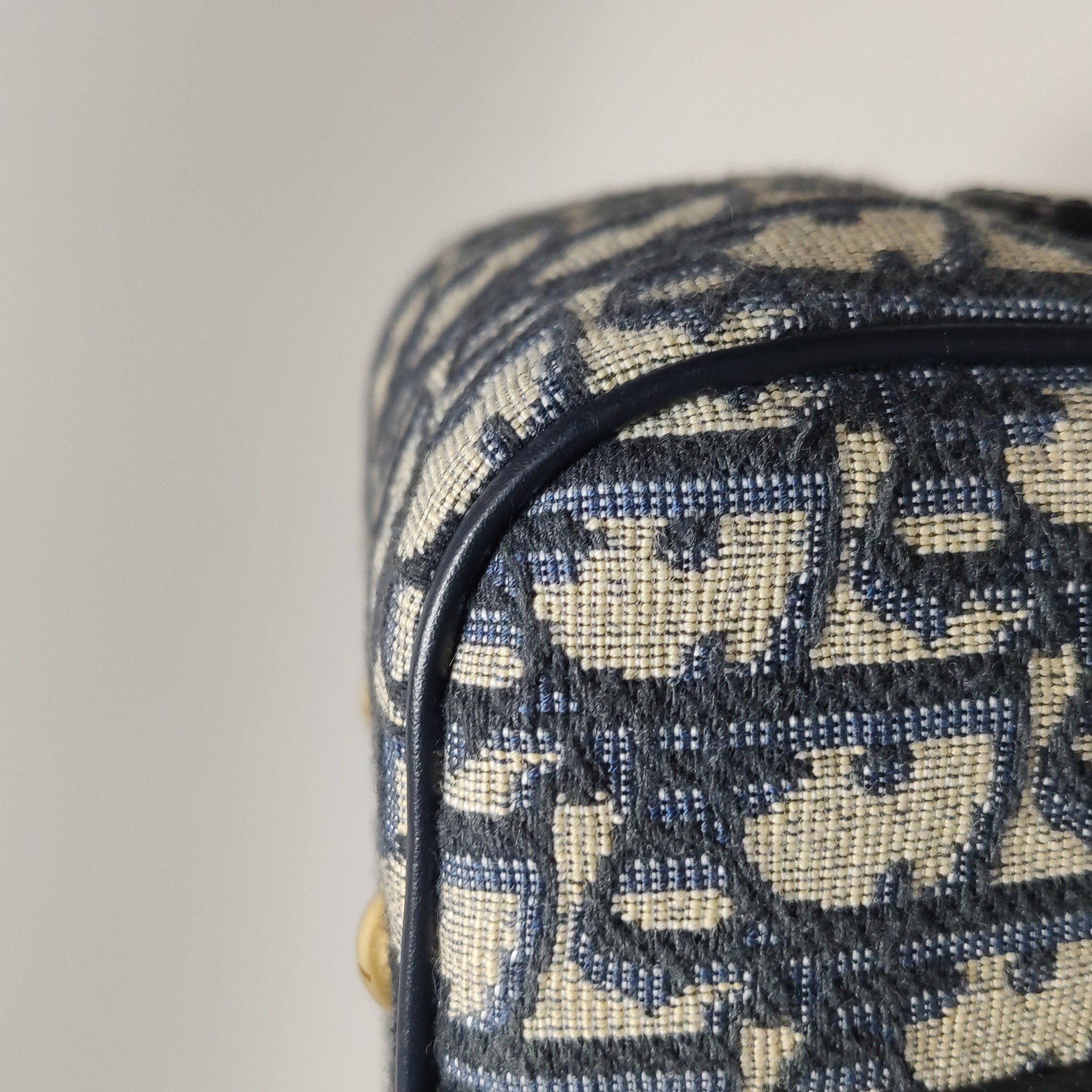 Christian Dior D-Vibe Bowling Bag Oblique Canvas Medium — photo 17 of 17