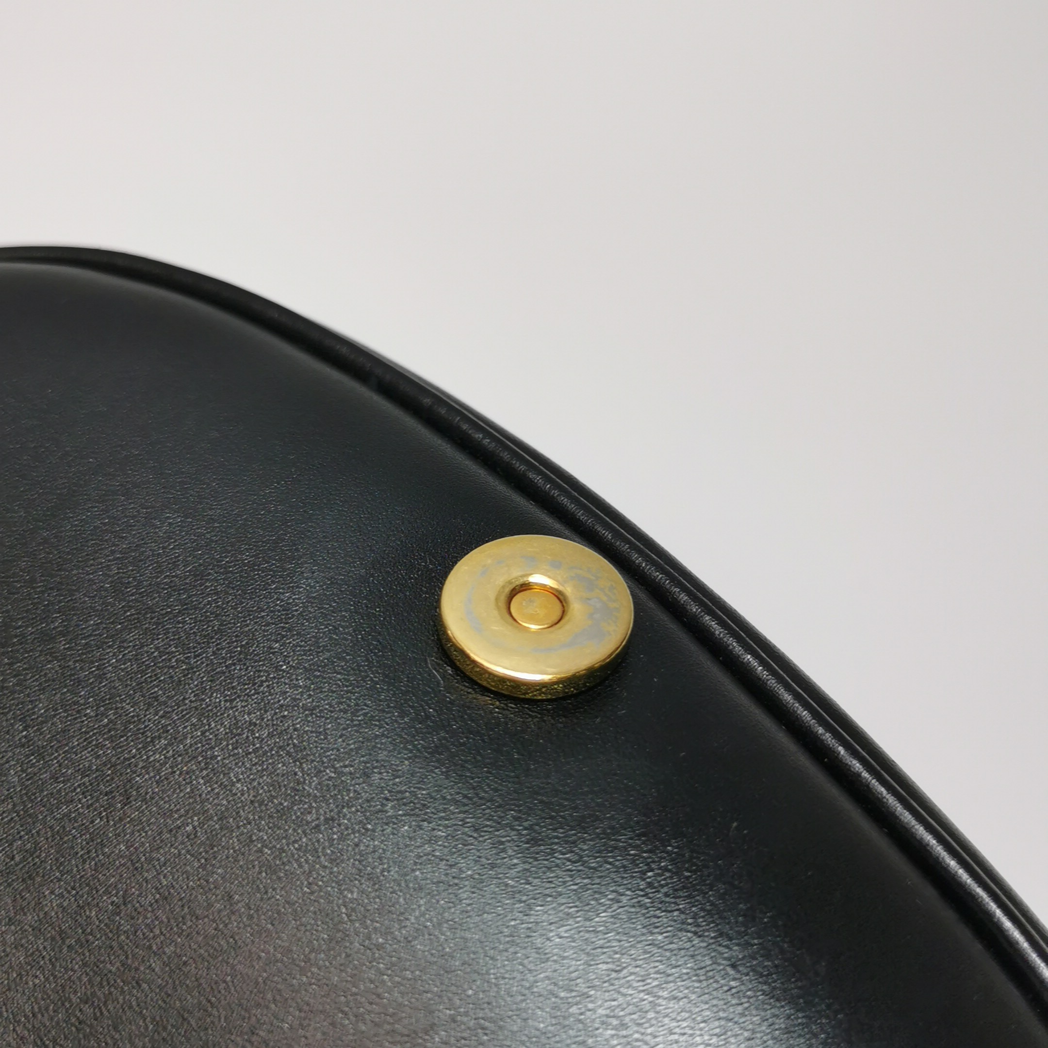 Dior Bobby Flap Bag Leather Small — photo 12 of 23