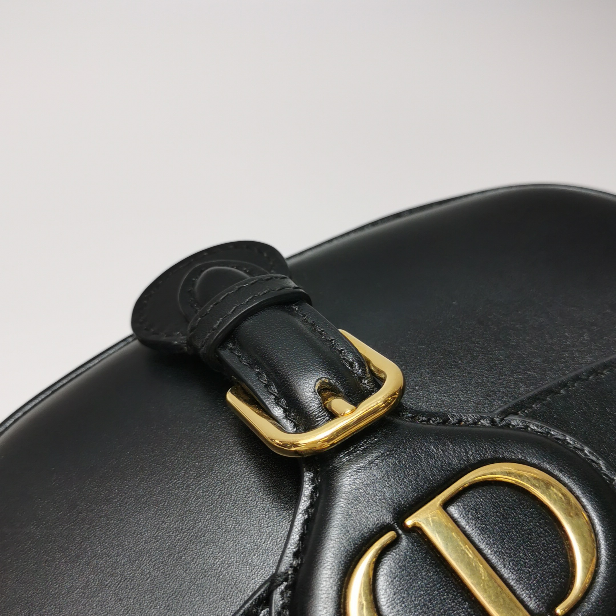 Dior Bobby Flap Bag Leather Small — photo 11 of 23