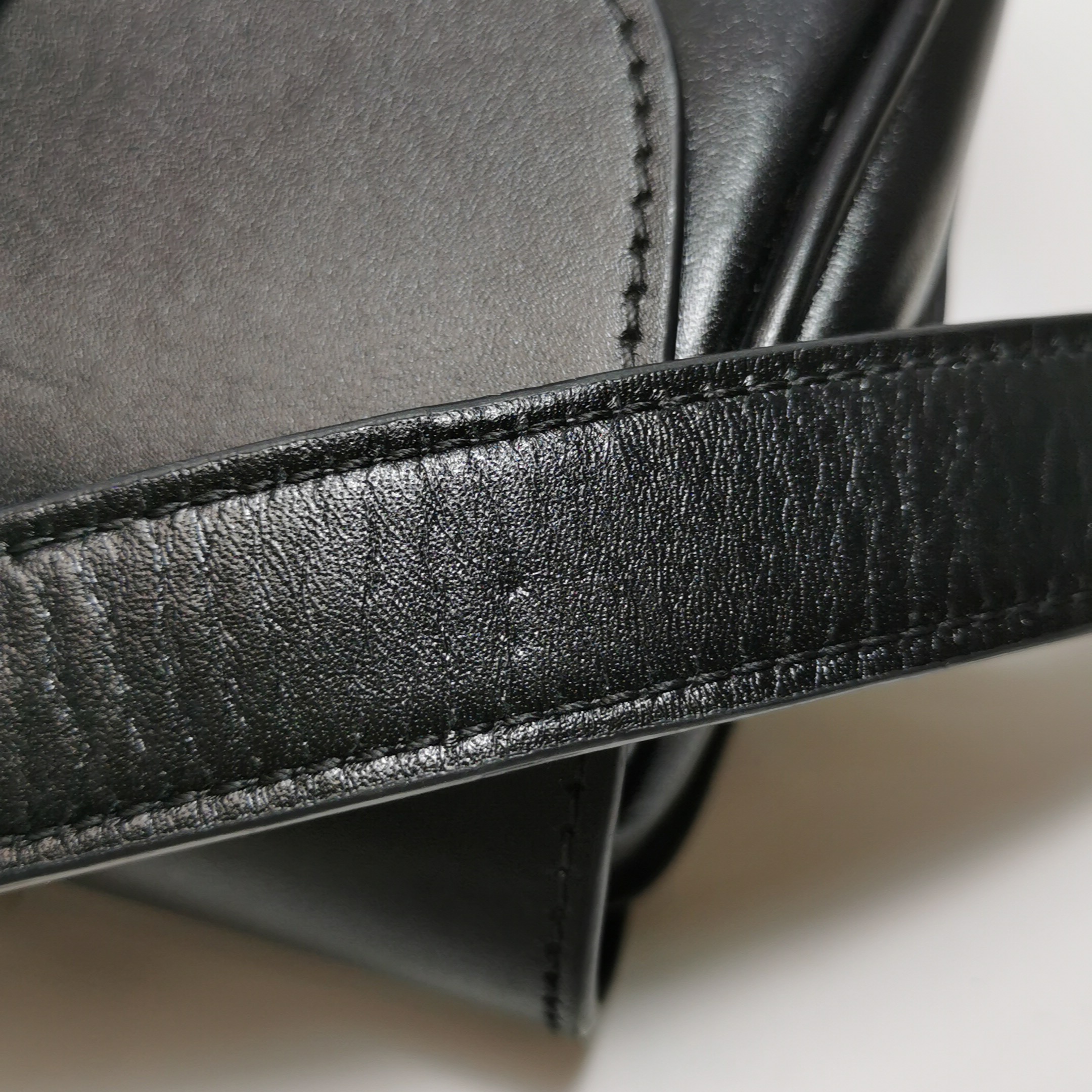 Dior Bobby Flap Bag Leather Small — photo 23 of 23