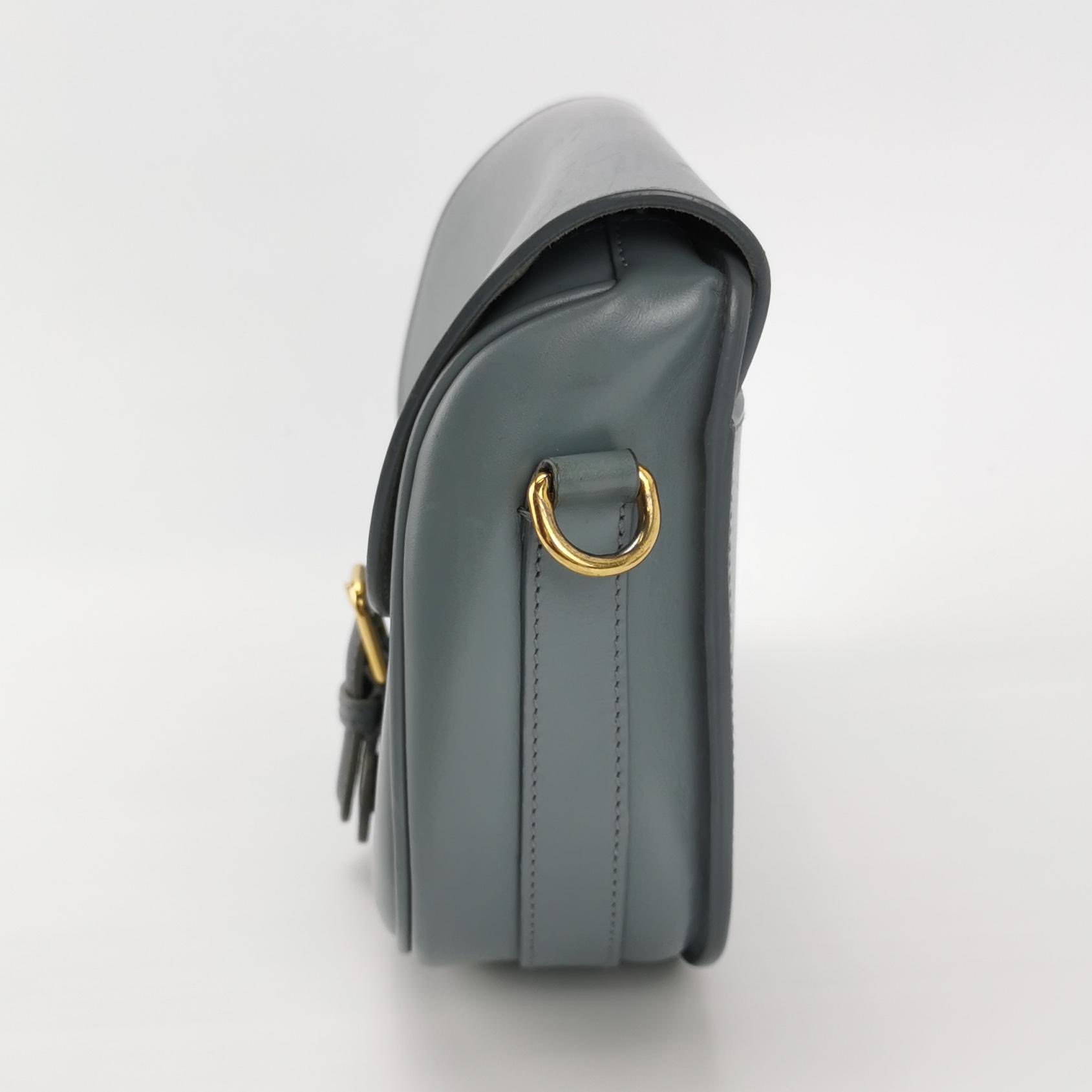 Dior Bobby Flap Bag Leather Medium — photo 4 of 20