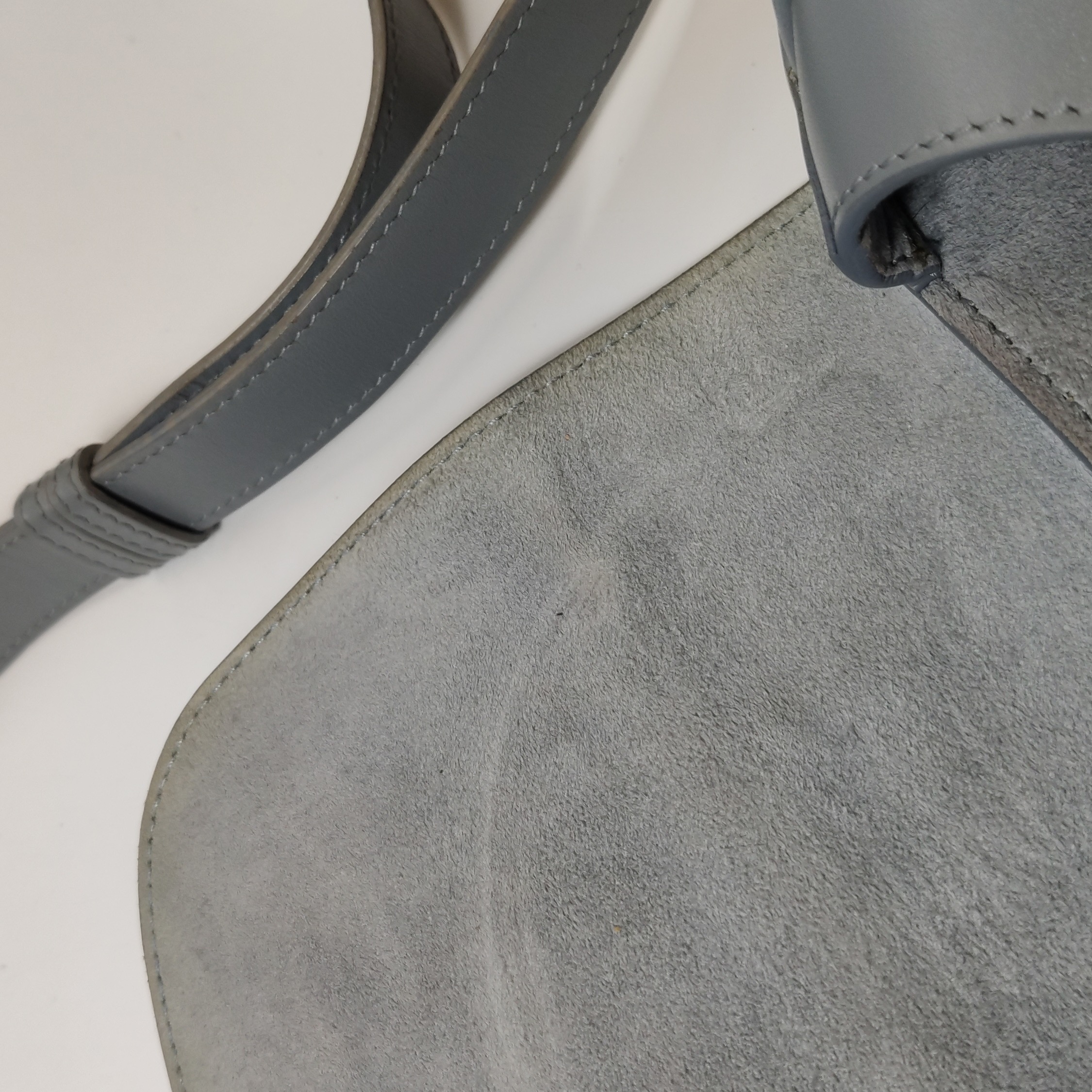 Dior Bobby Flap Bag Leather Medium — photo 19 of 20