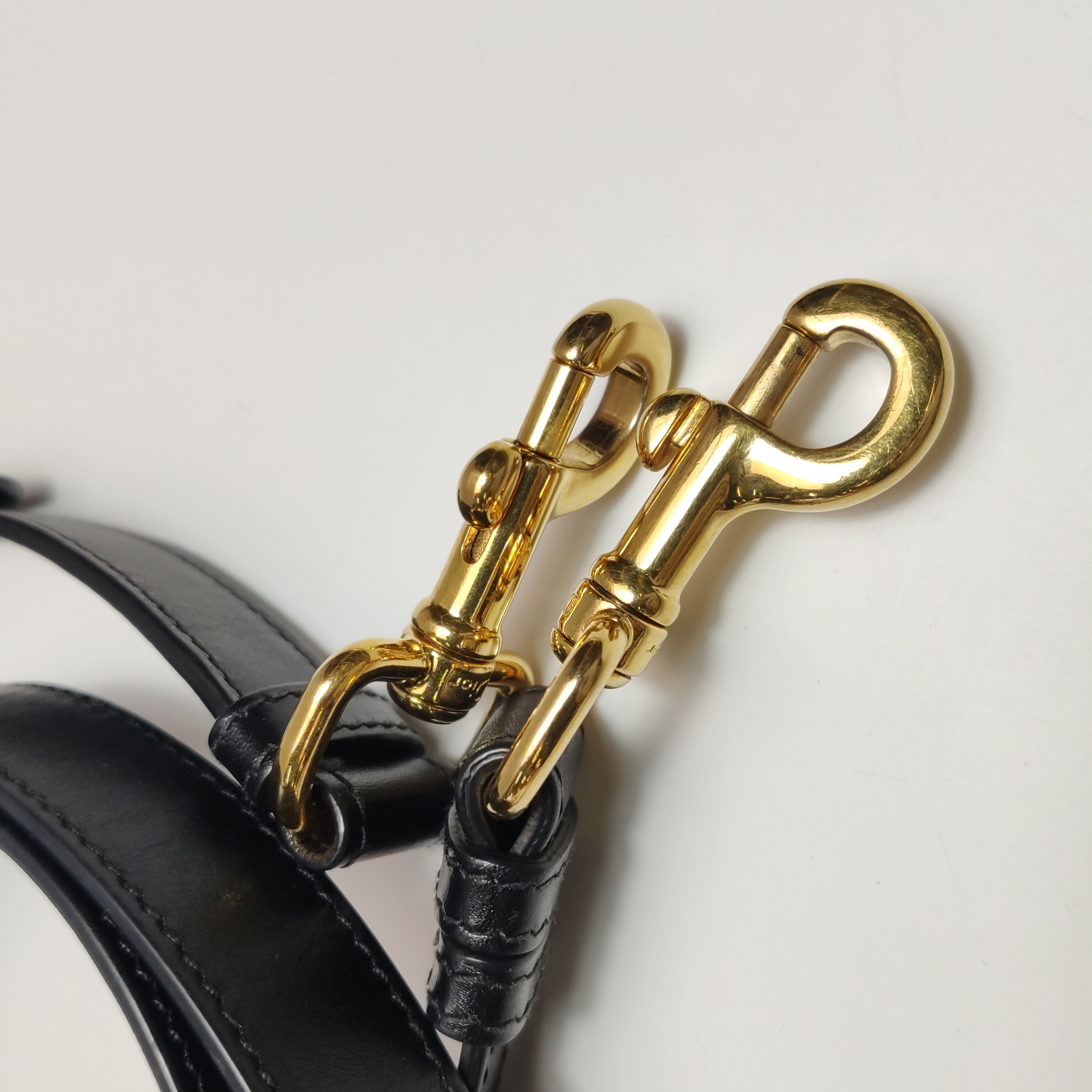 Dior Bobby Flap Bag Leather Small — photo 13 of 23
