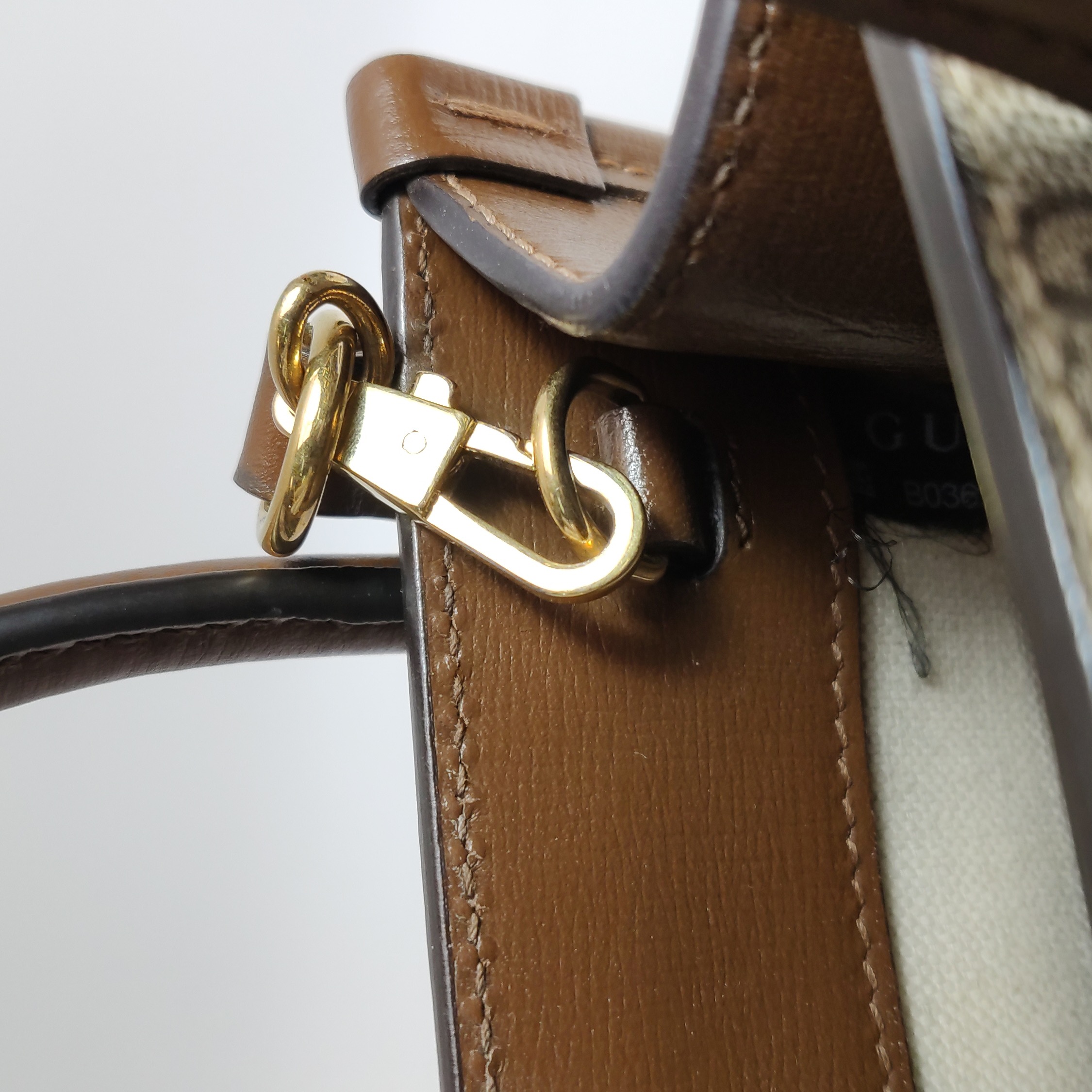 Gucci Interlocking G Patch Tote GG Coated Canvas Mini — photo 13 of 21