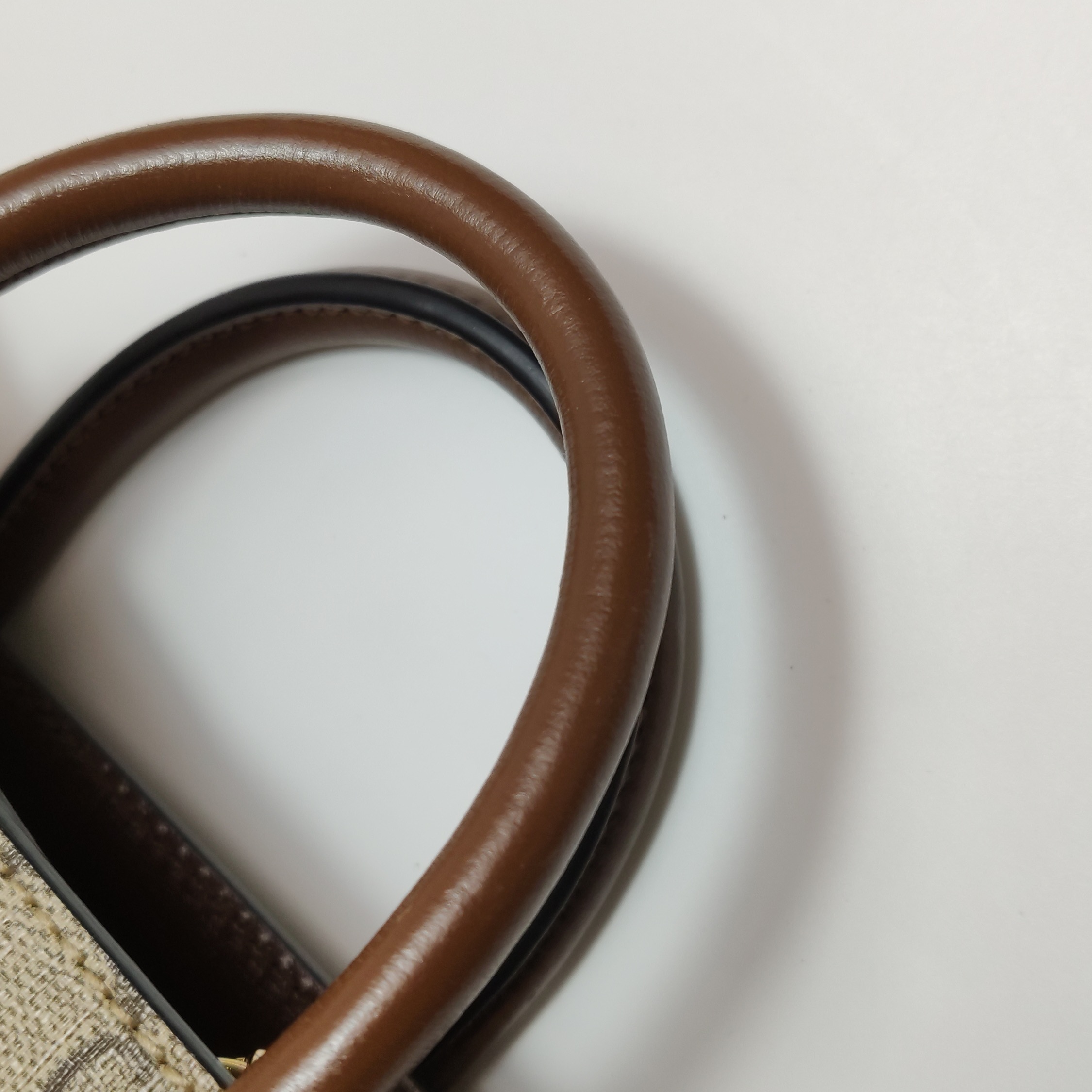 Gucci Interlocking G Patch Tote GG Coated Canvas Mini — photo 21 of 21