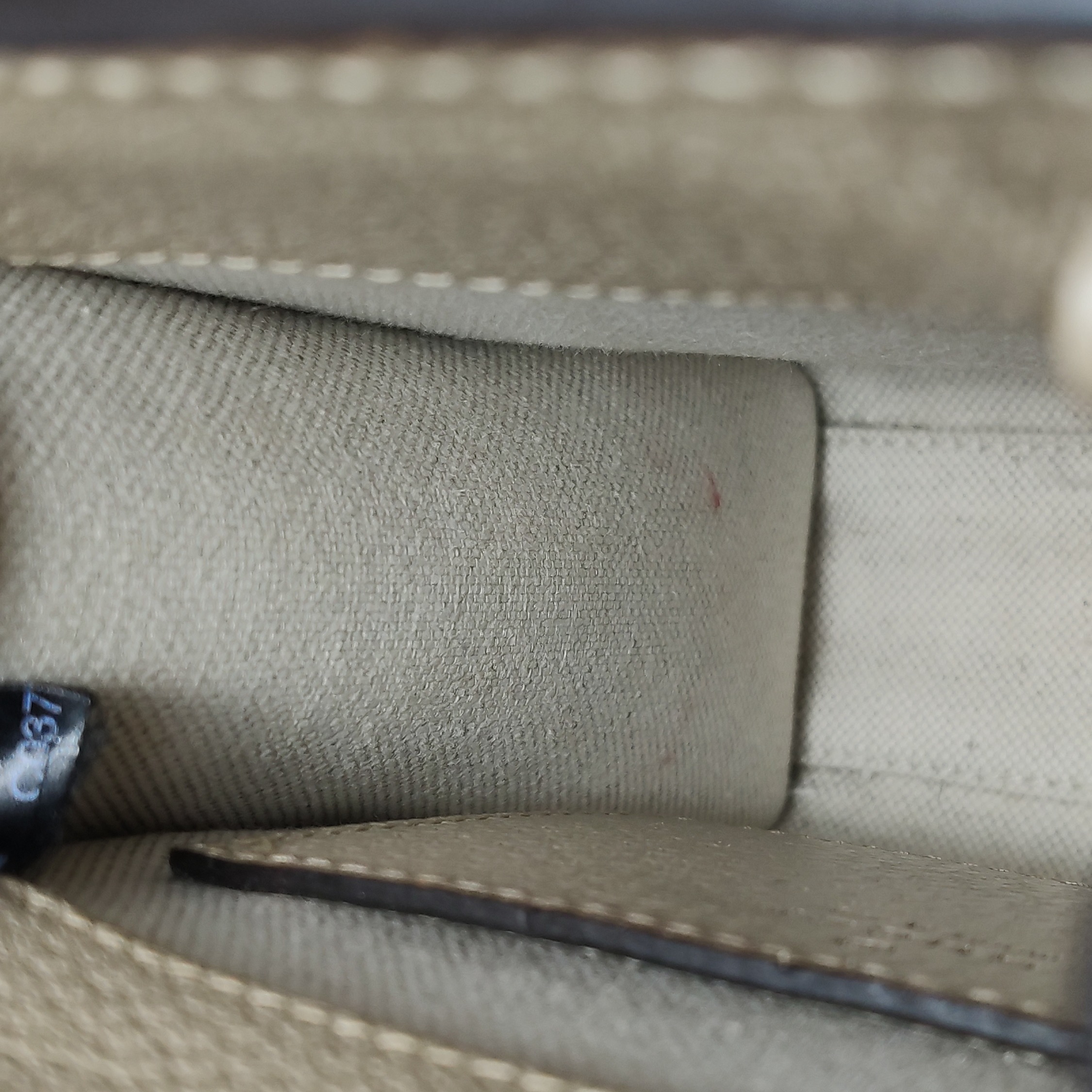 Gucci Interlocking G Patch Tote GG Coated Canvas Mini — photo 10 of 21