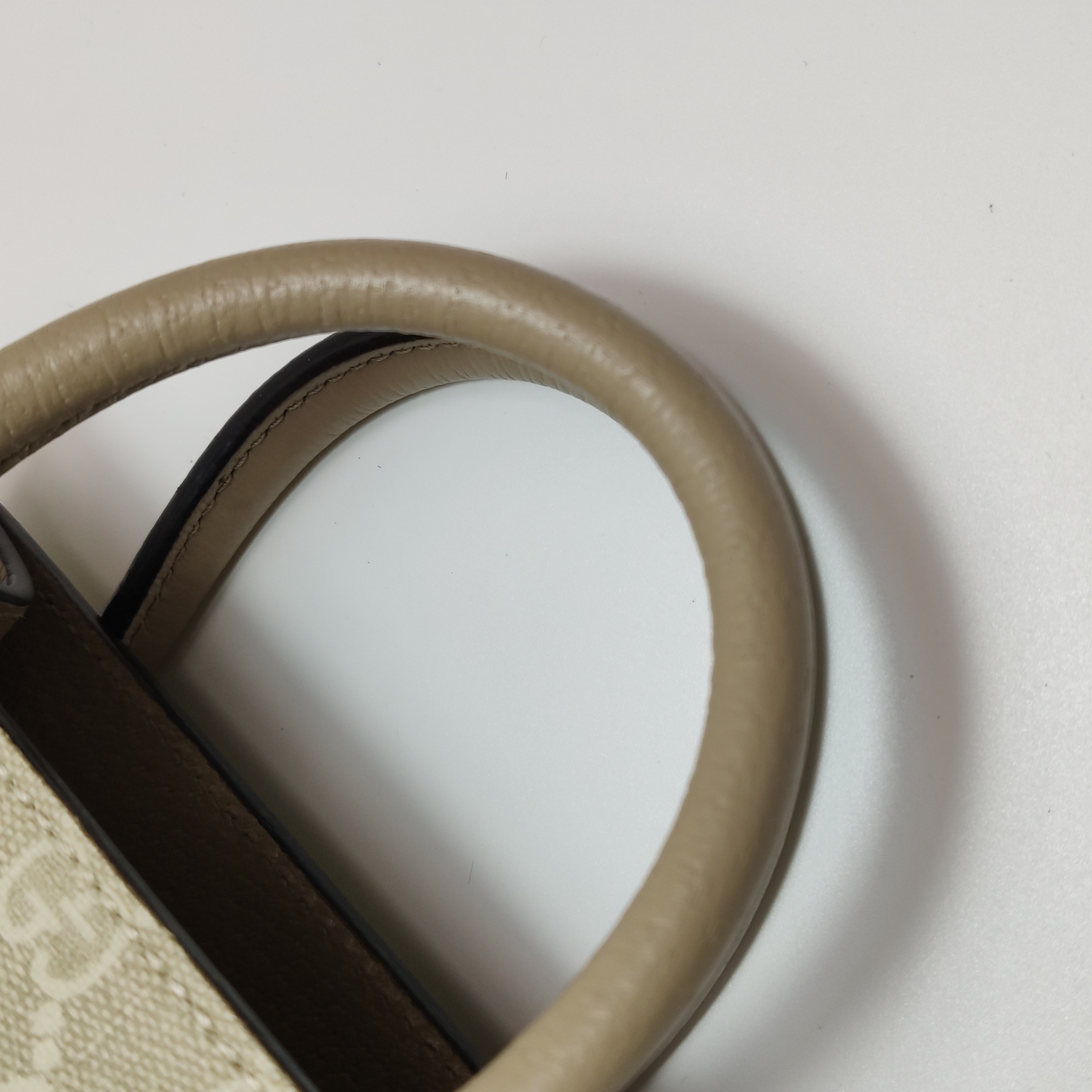Gucci Interlocking G Patch Tote GG Coated Canvas Mini — photo 21 of 21