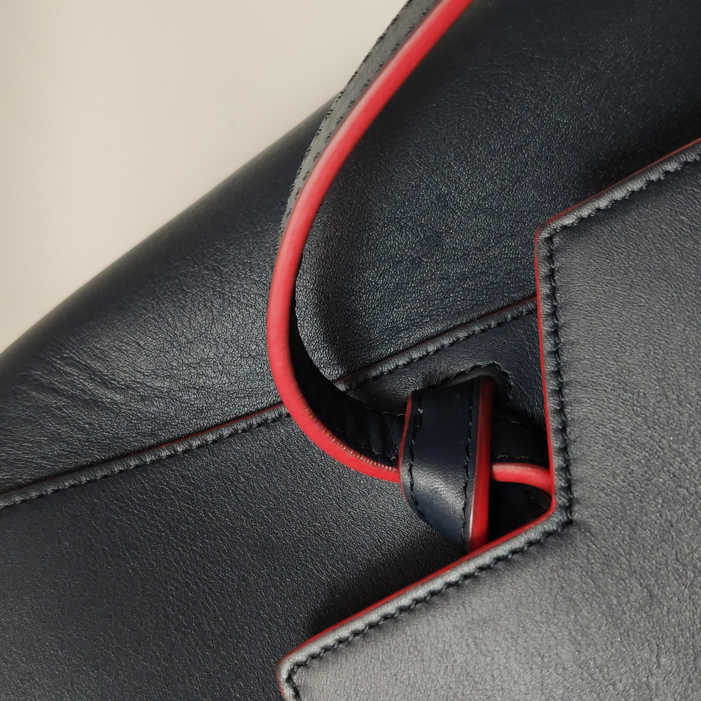 Celine Belt Bag Calfskin Mini — photo 14 of 23