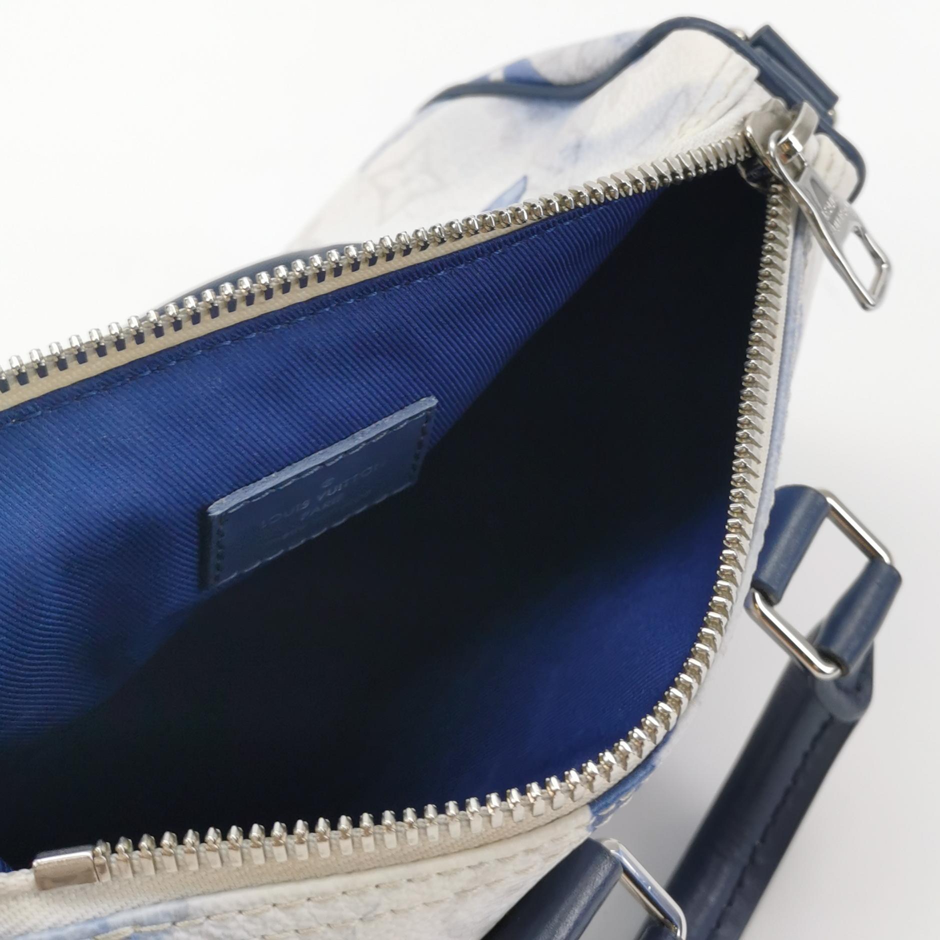 Louis Vuitton(LV) Keepall Bandouliere Bag Limited Edition Monogram Watercolor Canvas XS — photo 9 of 23