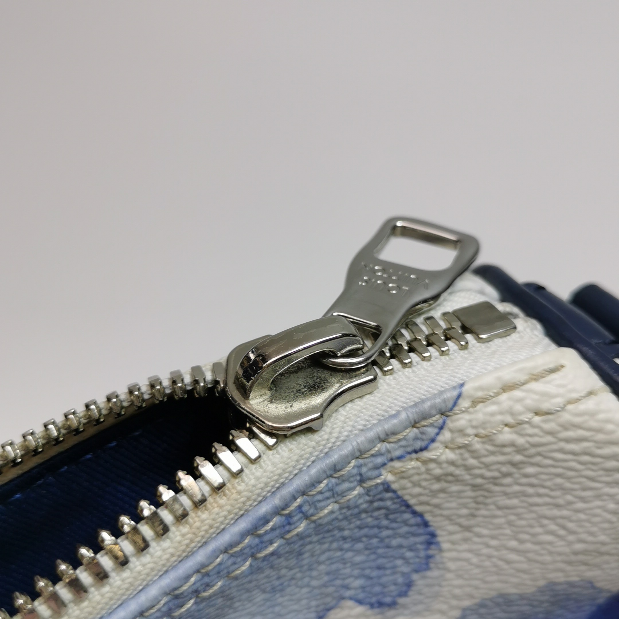 Louis Vuitton(LV) Keepall Bandouliere Bag Limited Edition Monogram Watercolor Canvas XS — photo 10 of 23