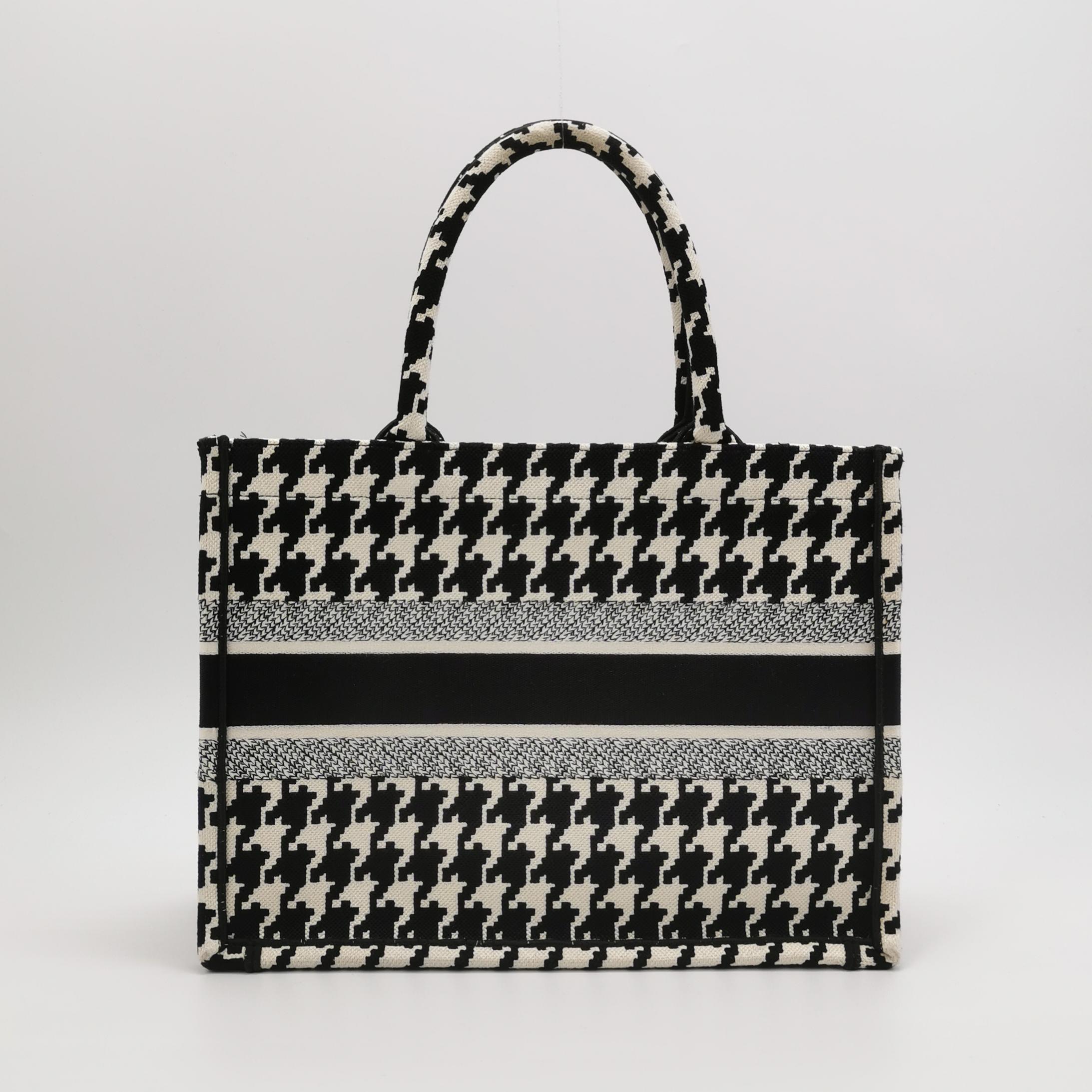 Christian Dior Book Tote Houndstooth Canvas Medium — photo 3 of 15
