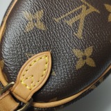 Louis Vuitton(LV) Speedy Bandouliere Bag Monogram Canvas Nano — thumbnail 18