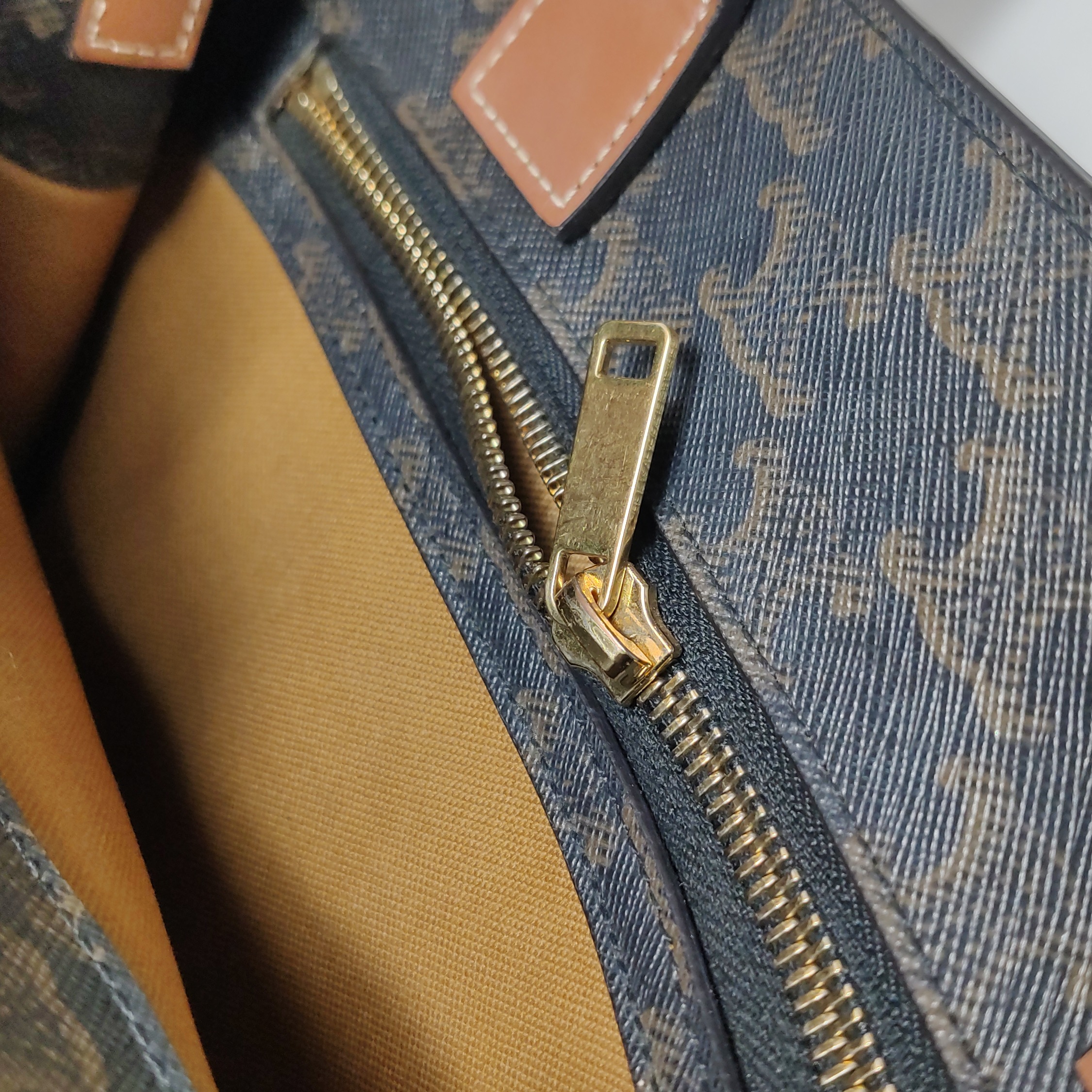Celine Vertical Cabas Tote Triomphe Coated Canvas Mini — photo 8 of 20