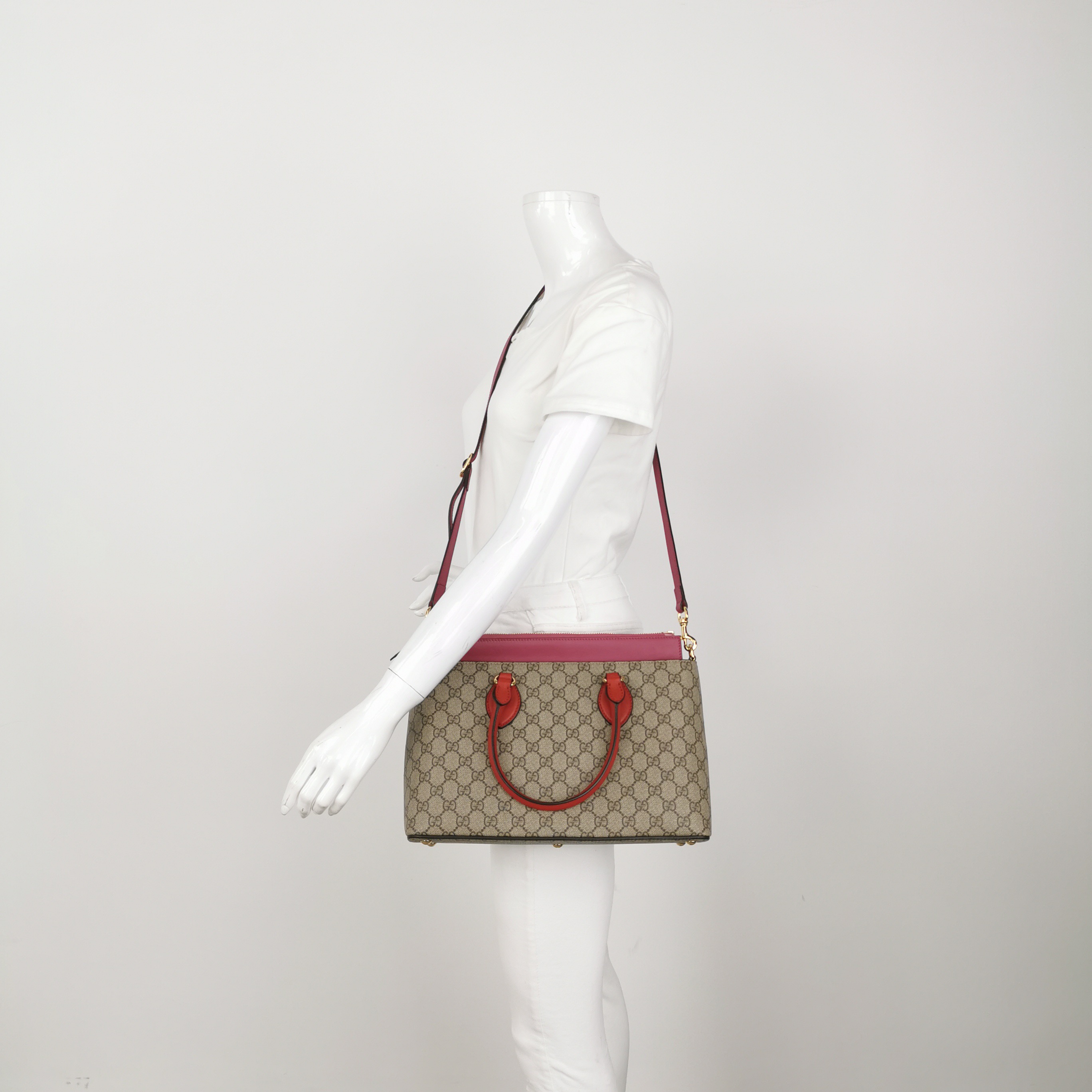 Gucci GG Supreme Small Tote — alternate view