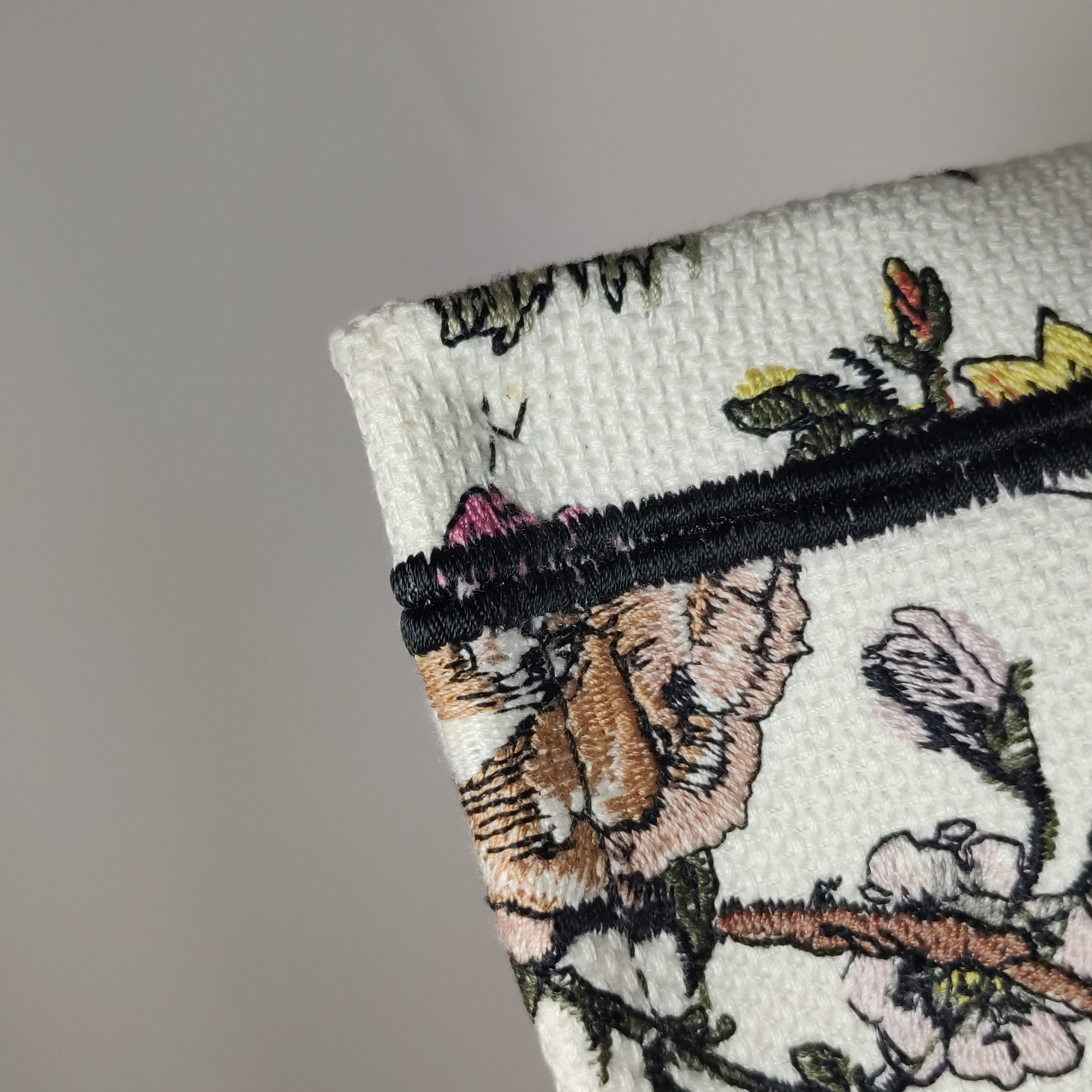 Christian Dior Book Tote Embroidered Canvas Medium — photo 19 of 25