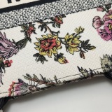 Christian Dior Book Tote Embroidered Canvas Medium — thumbnail 20
