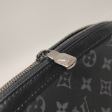 Louis Vuitton(LV) Trio Messenger Bag Reverse Monogram Eclipse Canvas — thumbnail 14