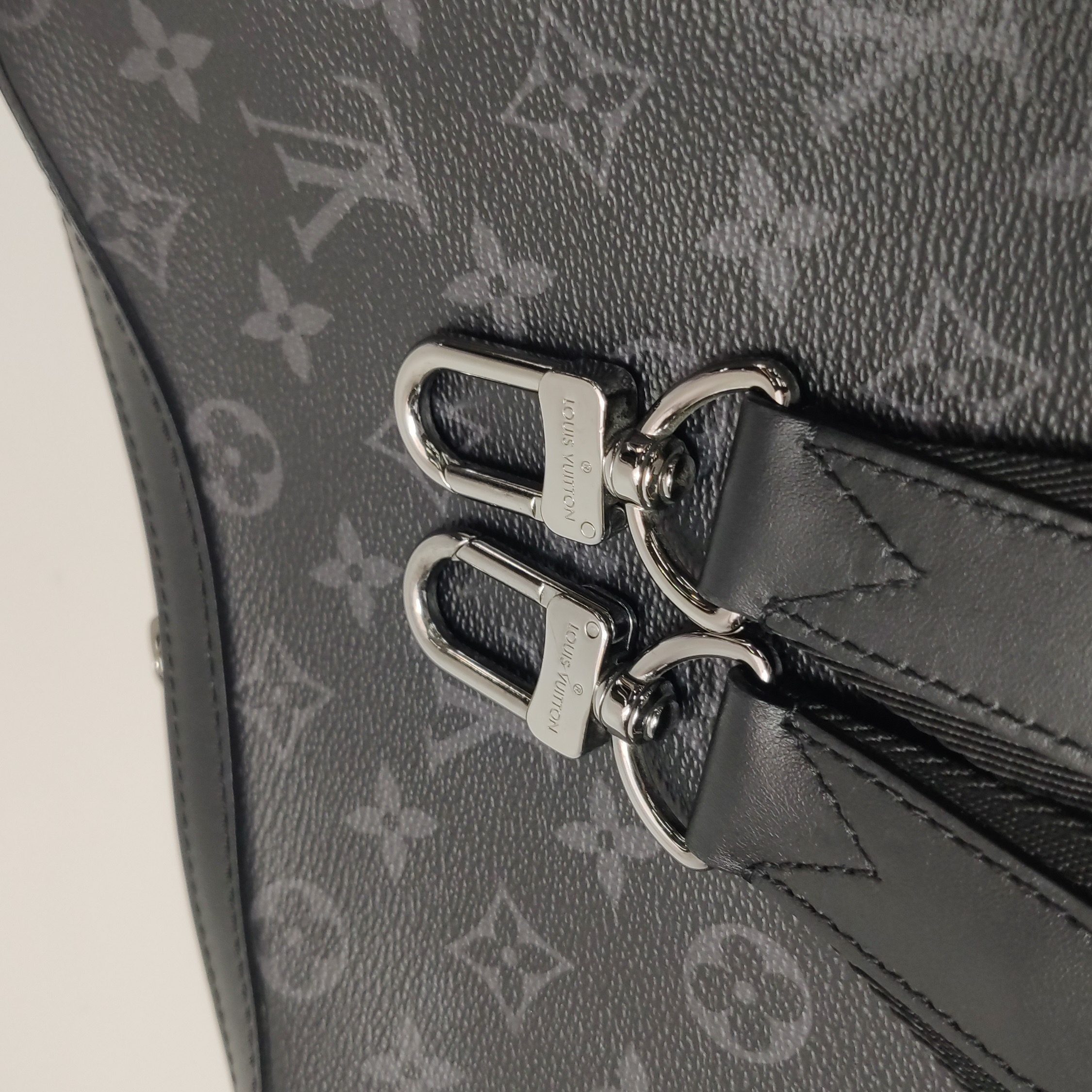 Louis Vuitton(LV) Trio Messenger Bag Reverse Monogram Eclipse Canvas — photo 13 of 20