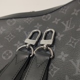 Louis Vuitton(LV) Trio Messenger Bag Reverse Monogram Eclipse Canvas — thumbnail 13