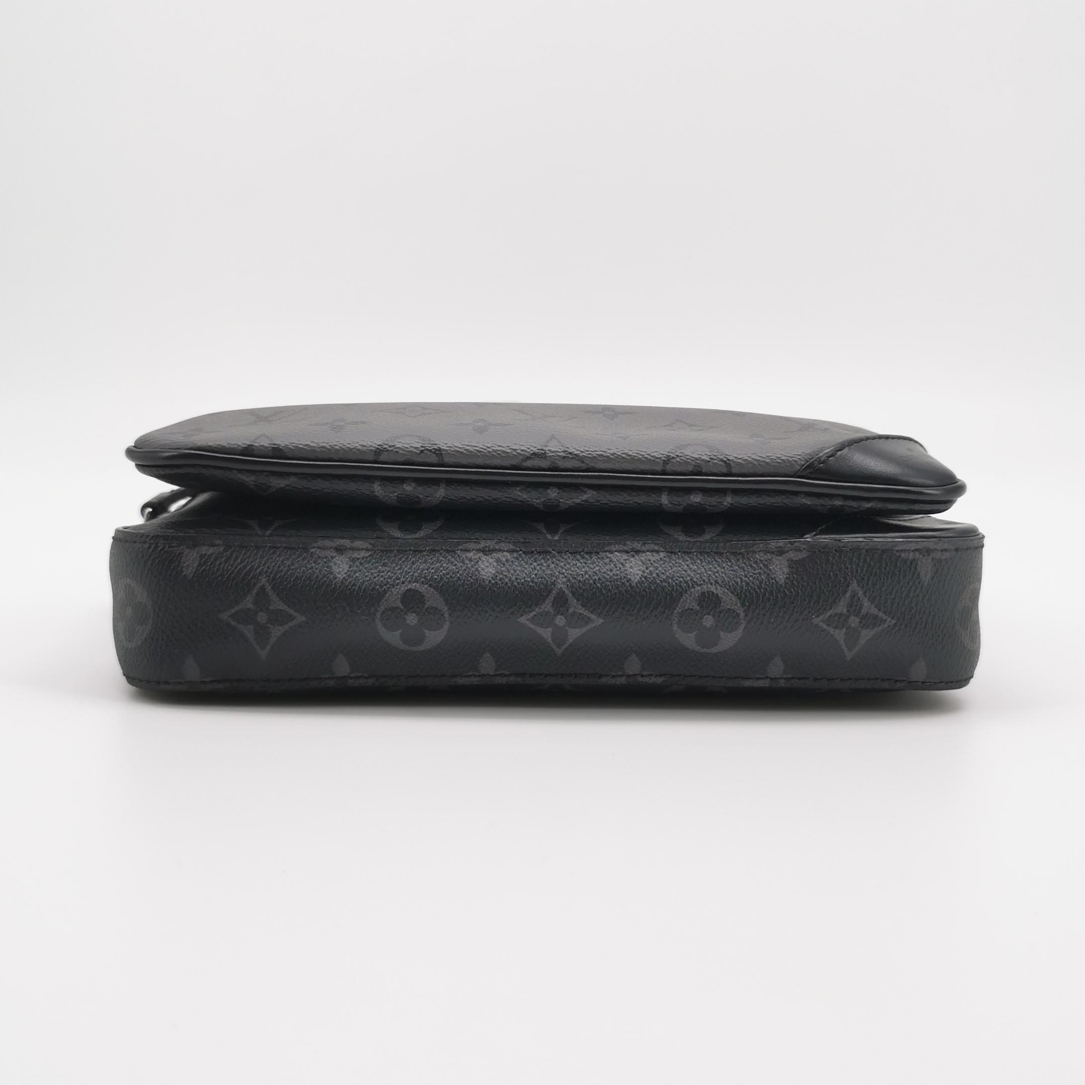 Louis Vuitton(LV) Trio Messenger Bag Reverse Monogram Eclipse Canvas — photo 7 of 19