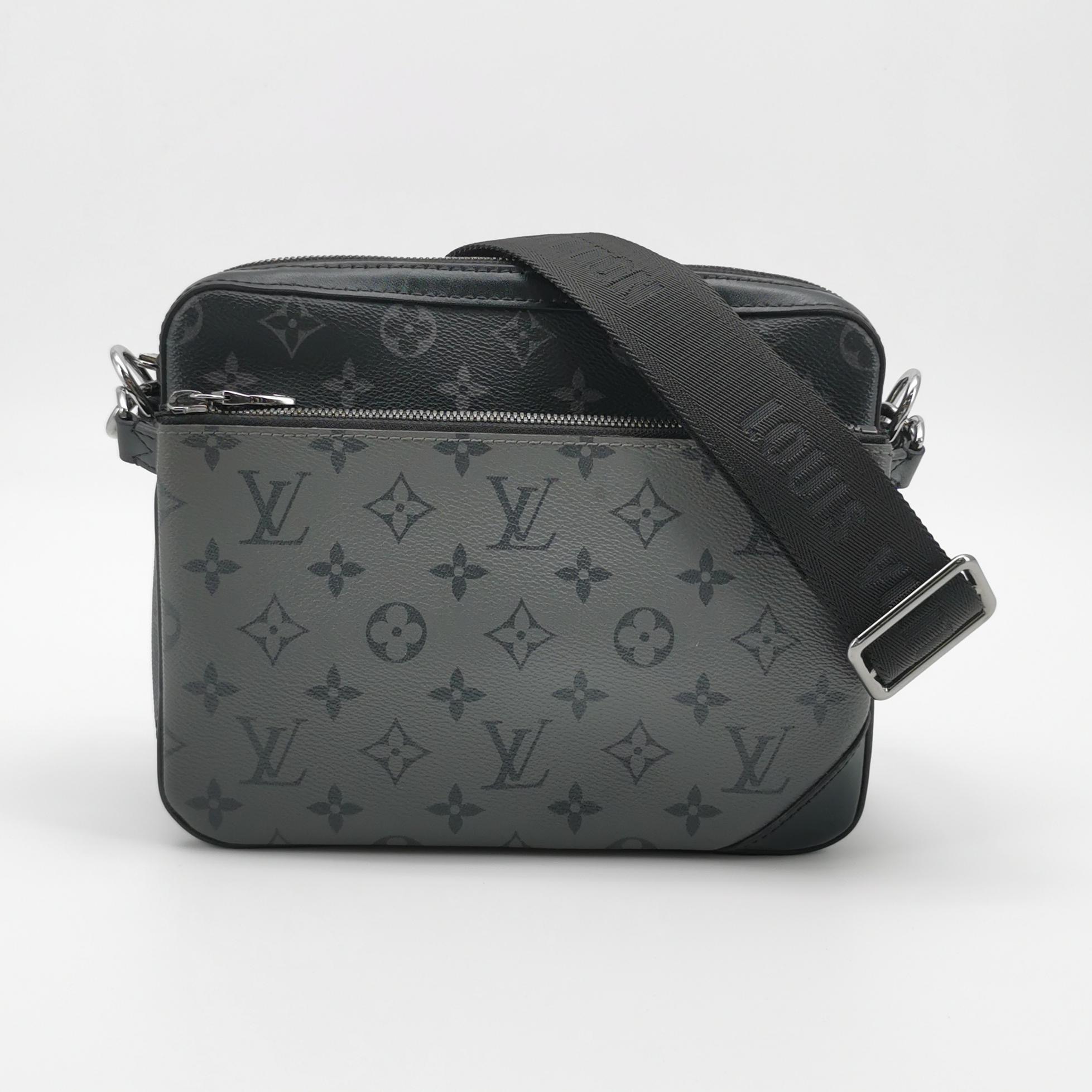 Louis Vuitton(LV) Trio Messenger Bag Reverse Monogram Eclipse Canvas — photo 5 of 19