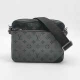 Louis Vuitton(LV) Trio Messenger Bag Reverse Monogram Eclipse Canvas — thumbnail 5