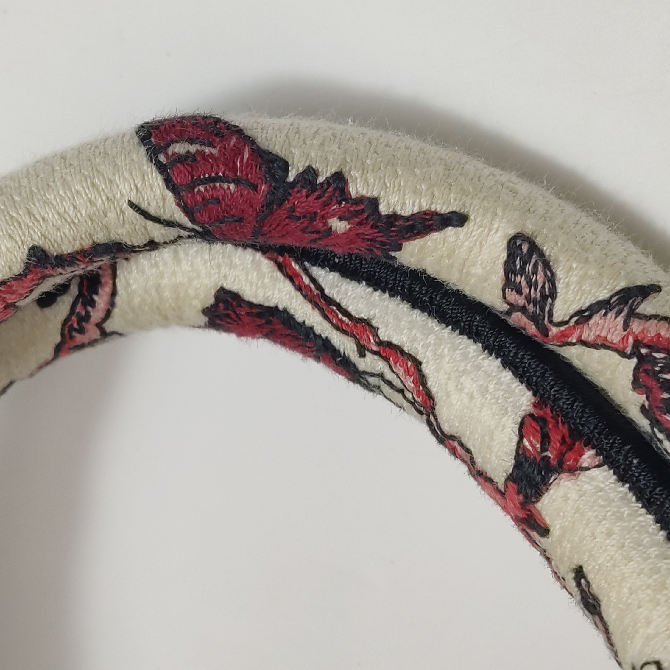 Christian Dior Book Tote Embroidered Canvas Medium — photo 17 of 18