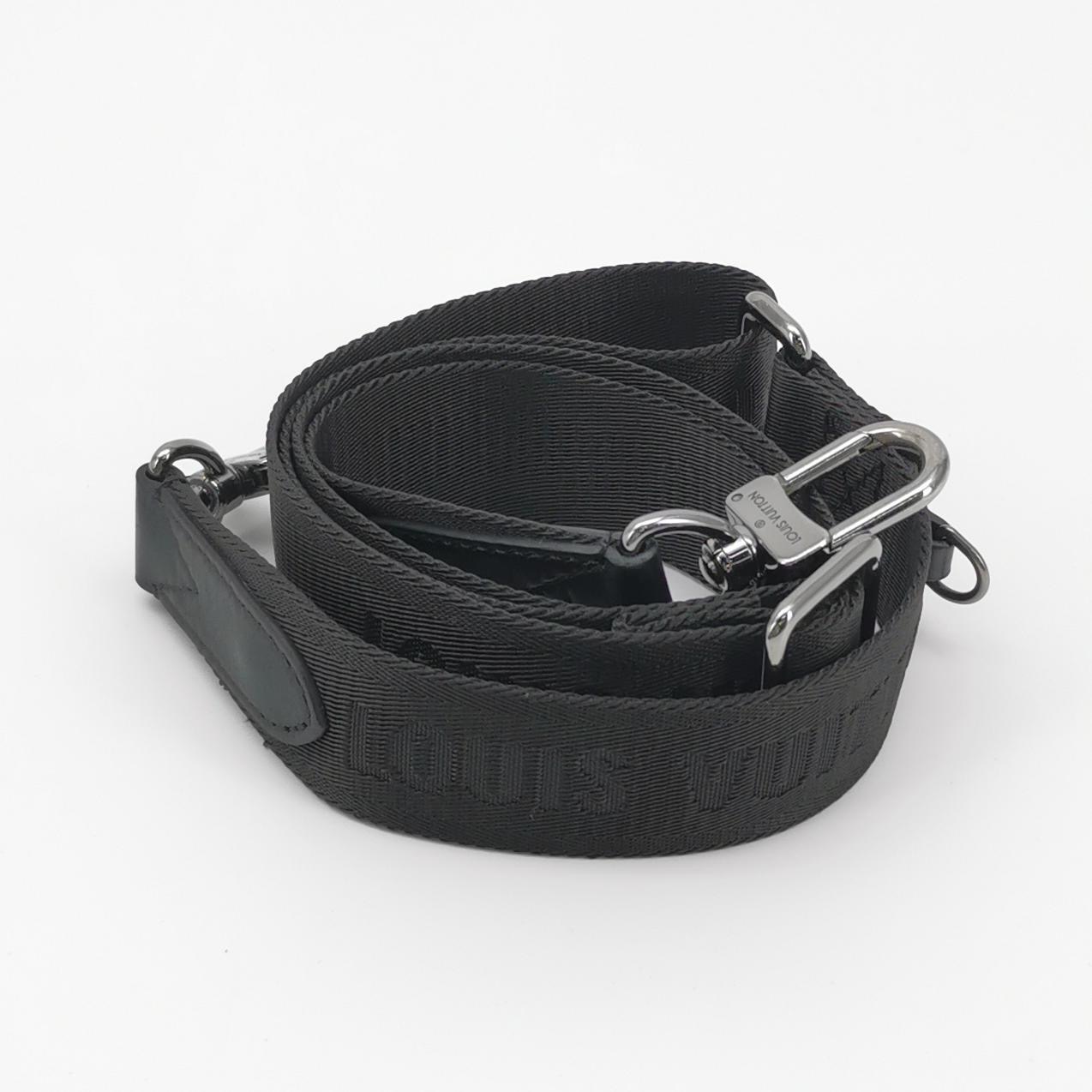 Louis Vuitton(LV) Trio Messenger Bag Reverse Monogram Eclipse Canvas — photo 8 of 19