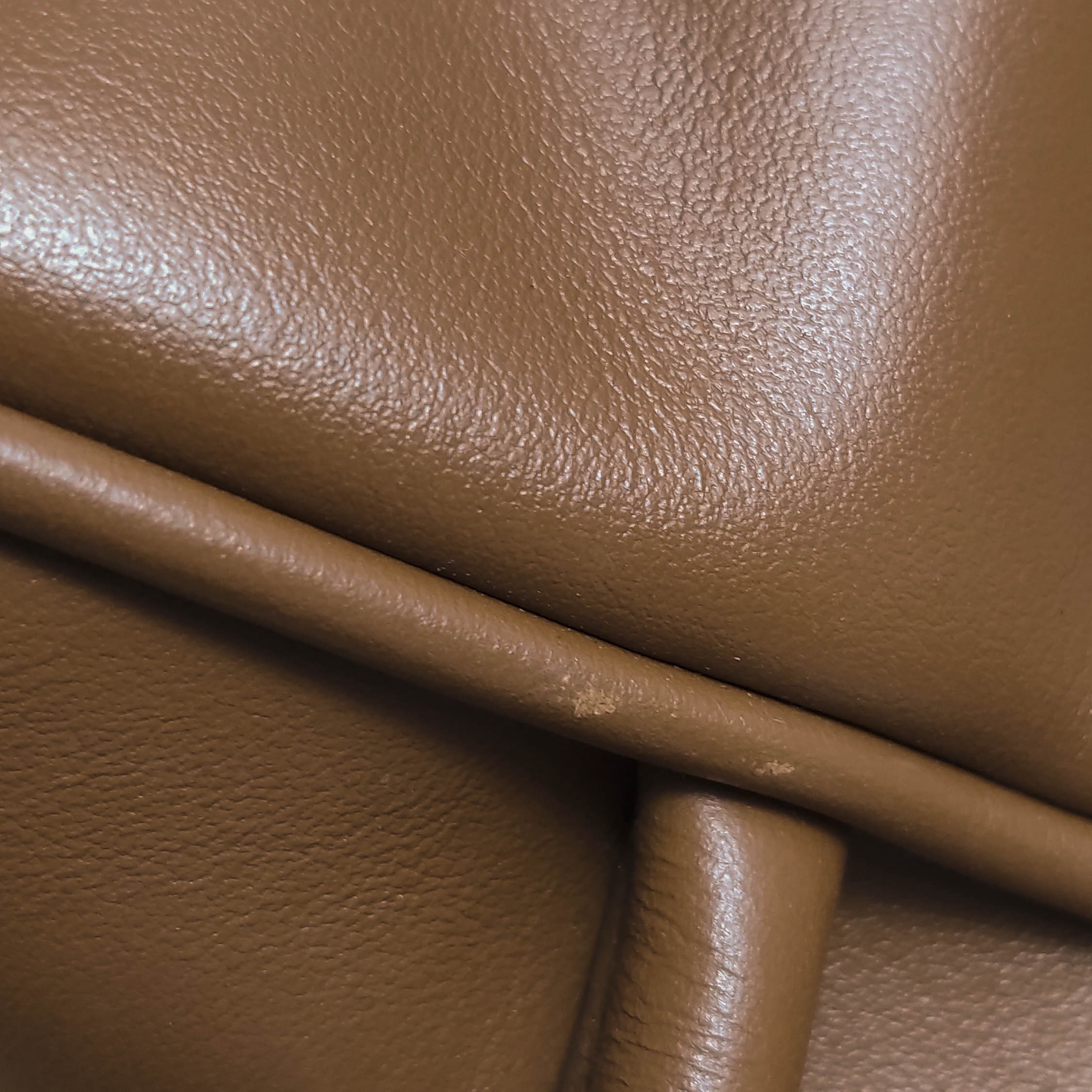 Miu Miu Beau Top Handle Bag Leather — photo 12 of 17