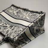 Christian Dior Book Tote Embroidered Canvas Medium — thumbnail 9