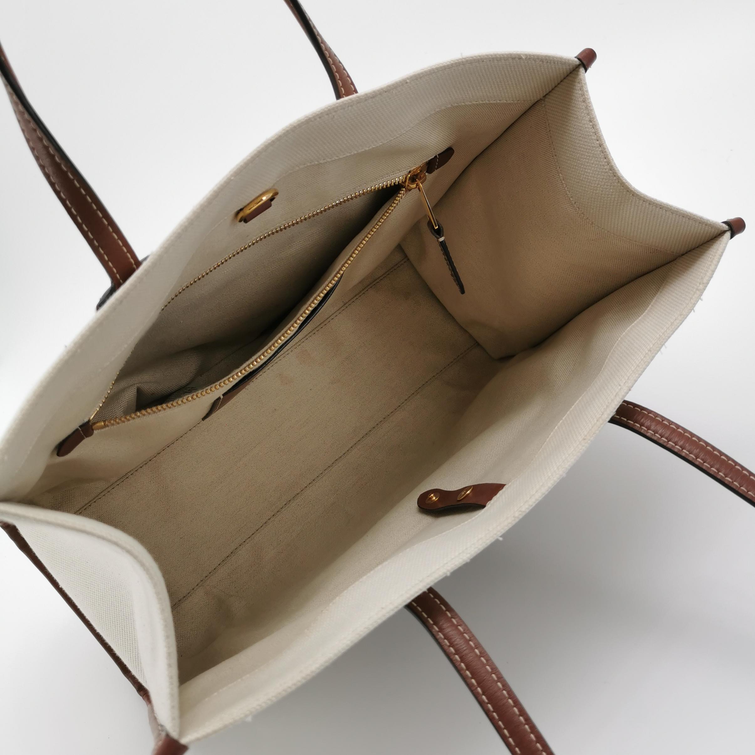 Burberry Freya Shopping Tote Canvas with Leather Small — photo 7 of 16