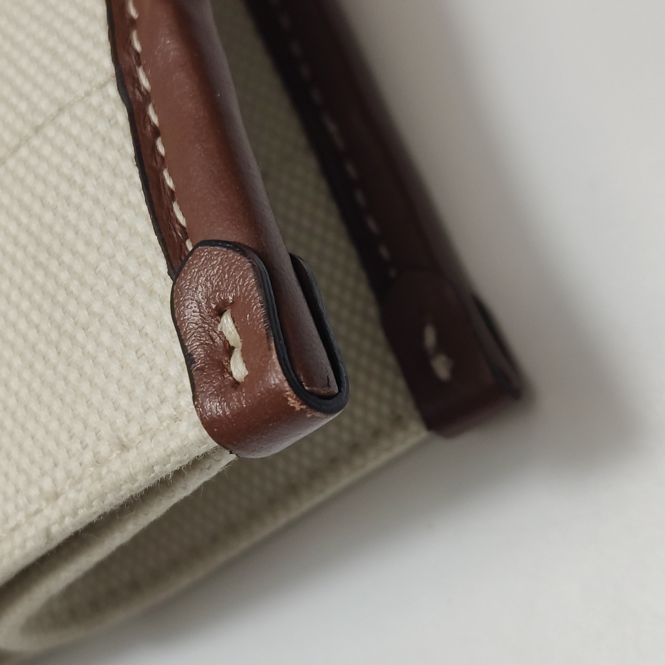 Burberry Freya Shopping Tote Canvas with Leather Small — photo 12 of 16