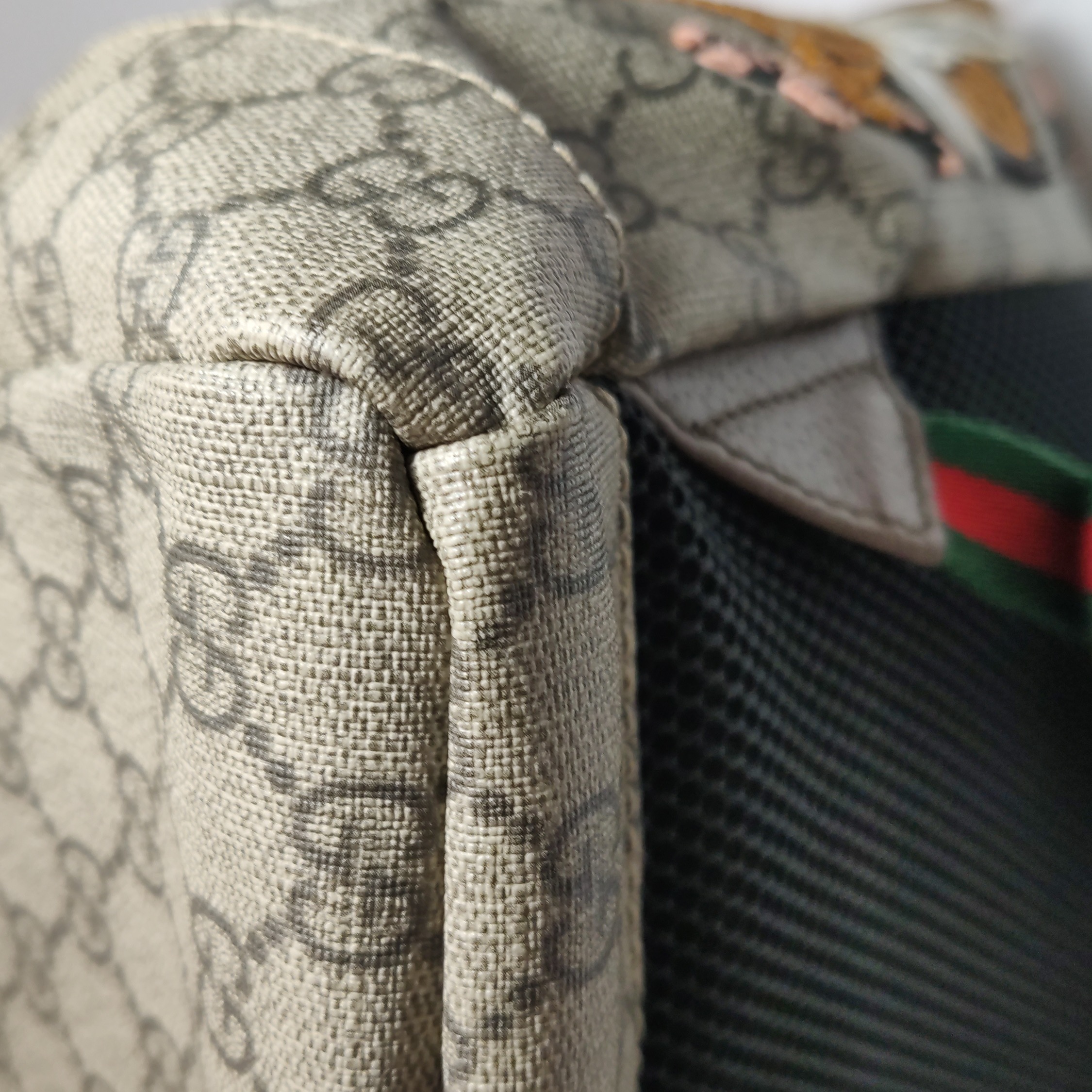 Gucci Courrier Soft Backpack GG Coated Canvas Large — photo 11 of 20