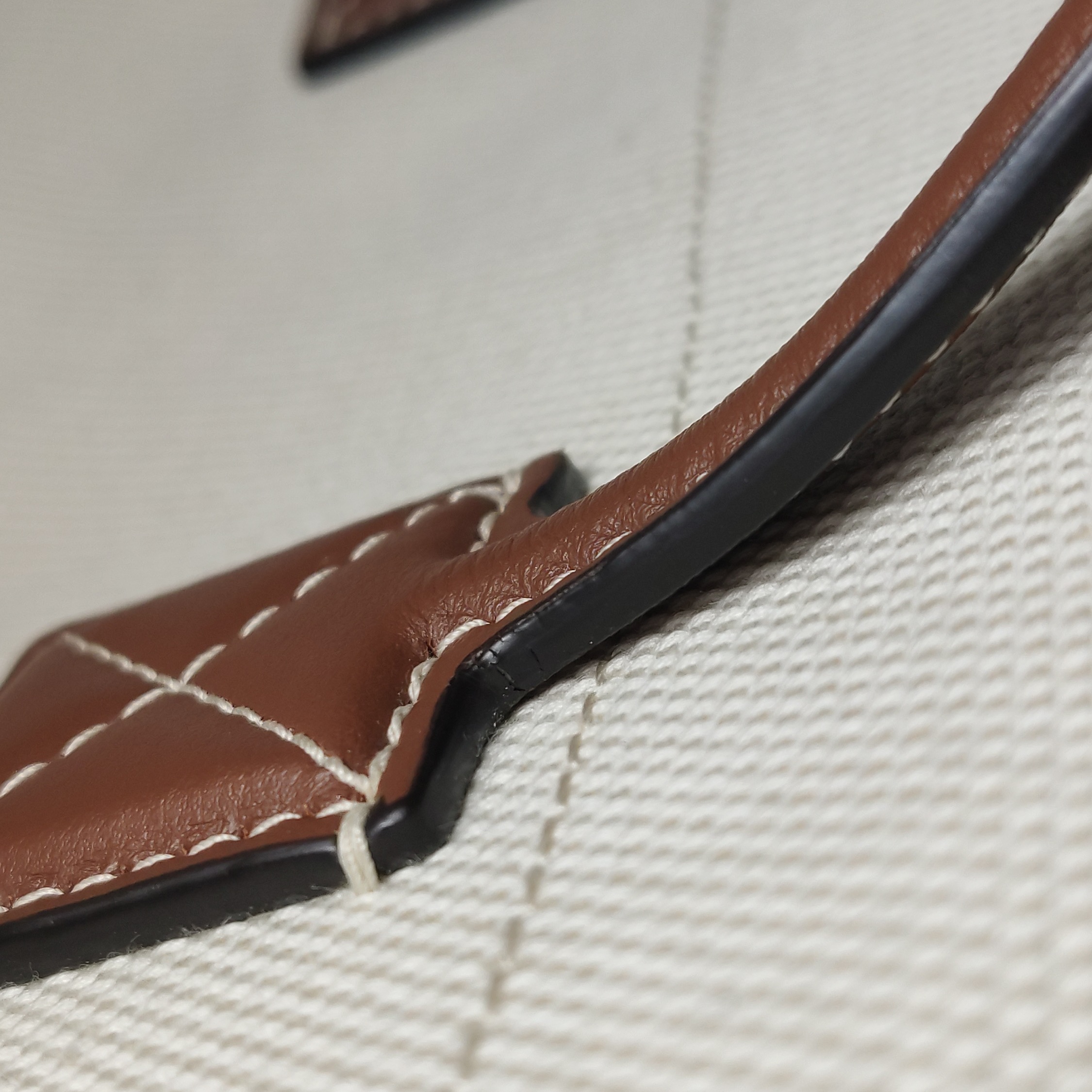 Burberry Freya Shopping Tote Canvas with Leather Small — photo 16 of 16