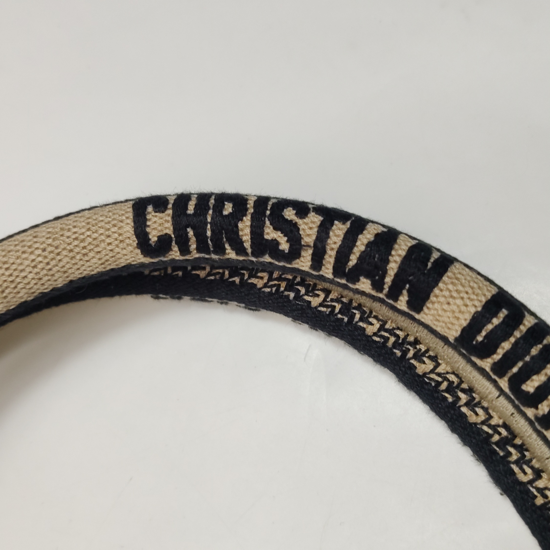 Christian Dior Book Tote Embroidered Canvas Medium — photo 19 of 19