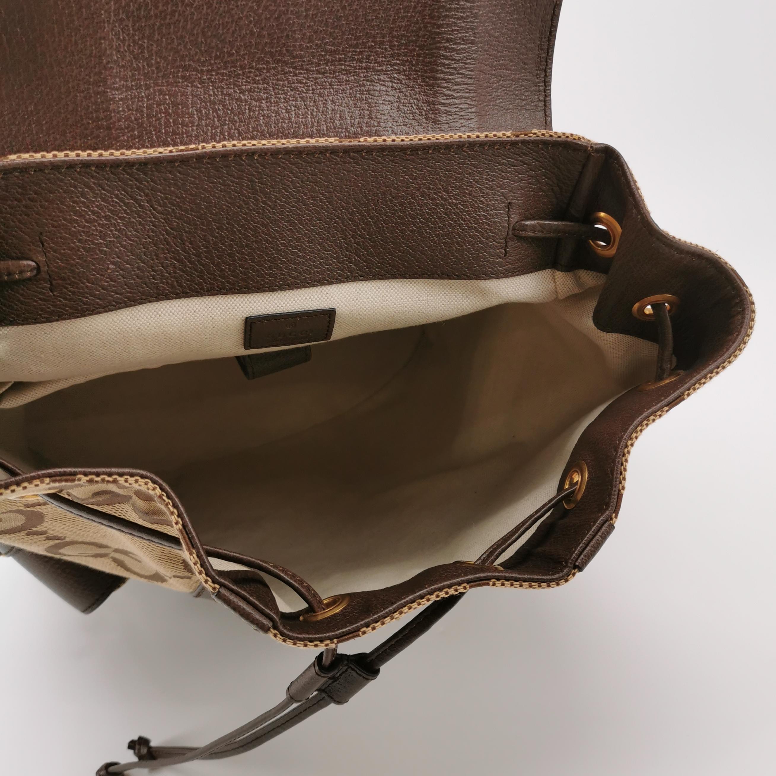 Gucci Double Pocket Belt Backpack Jumbo GG Canvas and Leather Large — photo 7 of 18