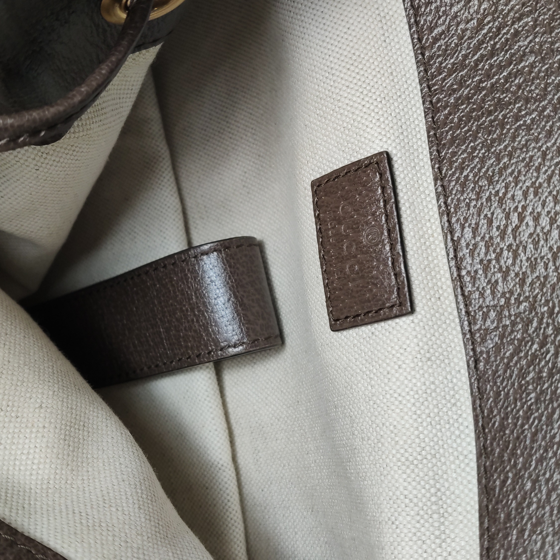 Gucci Double Pocket Belt Backpack Jumbo GG Canvas and Leather Large — photo 11 of 18